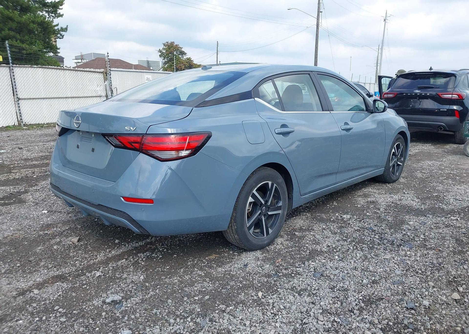 2024 NISSAN SENTRA SV