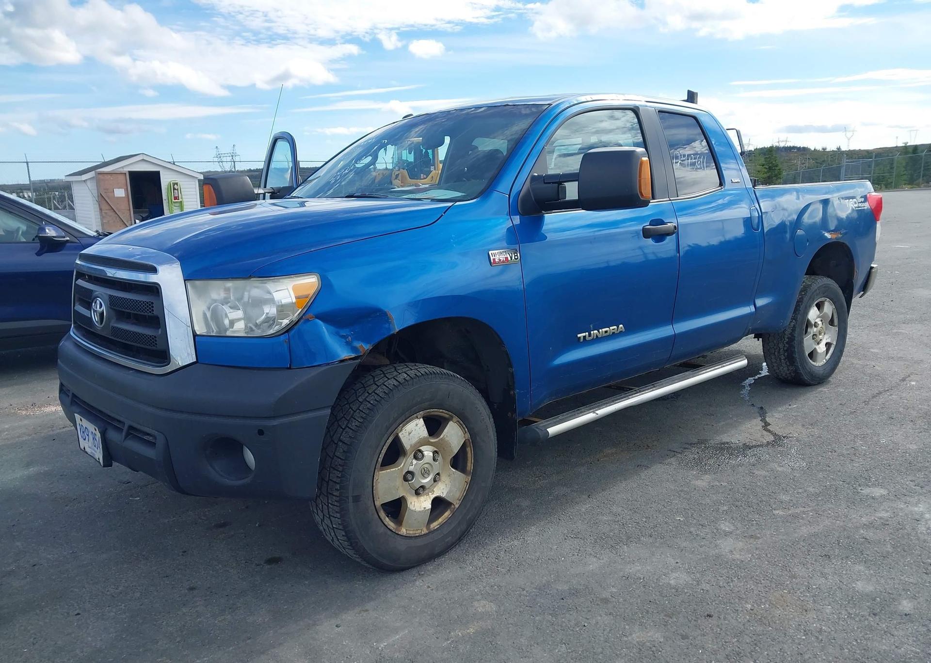 2010 TOYOTA TUNDRA SR5 5.7L V8
