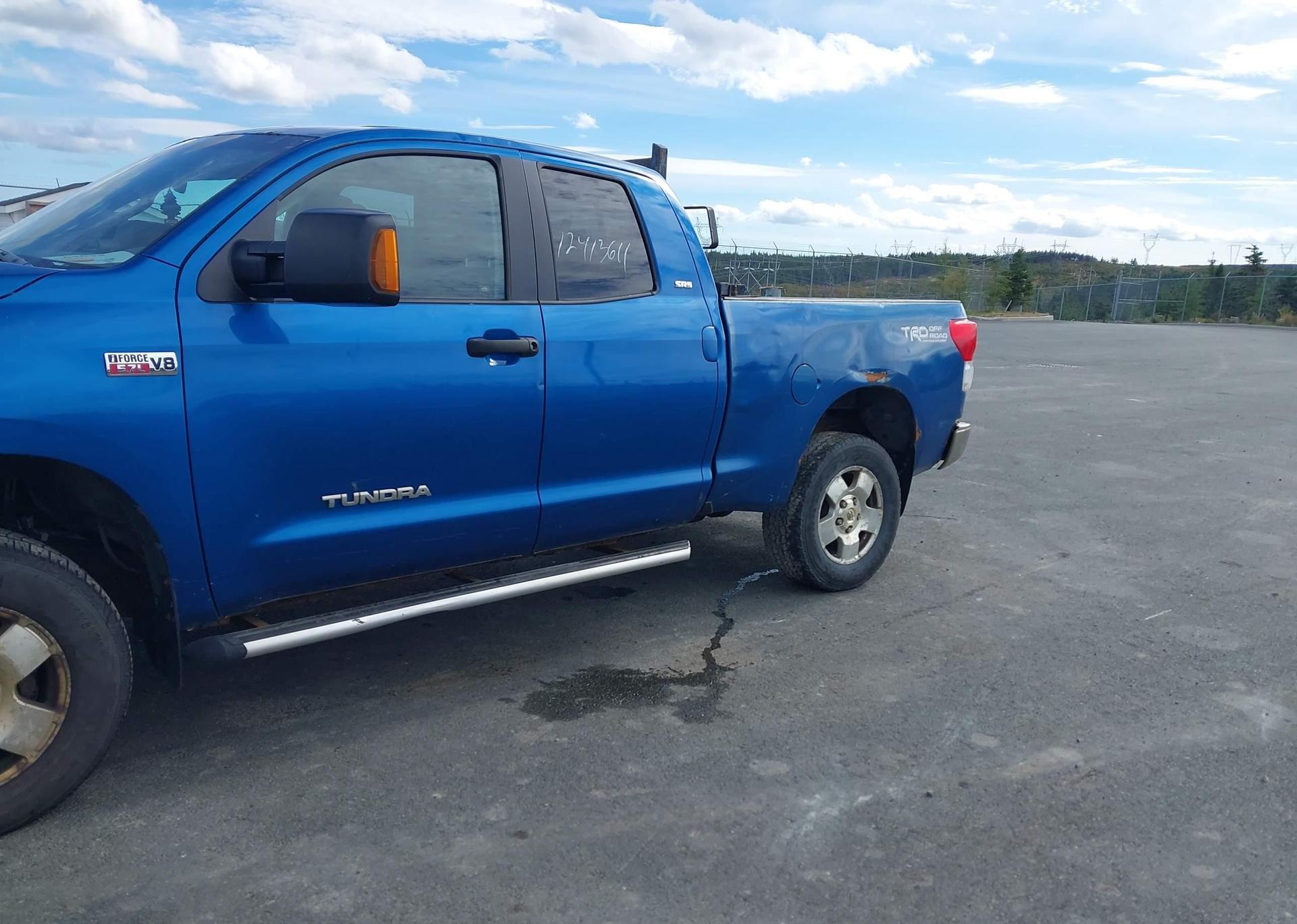 2010 TOYOTA TUNDRA SR5 5.7L V8