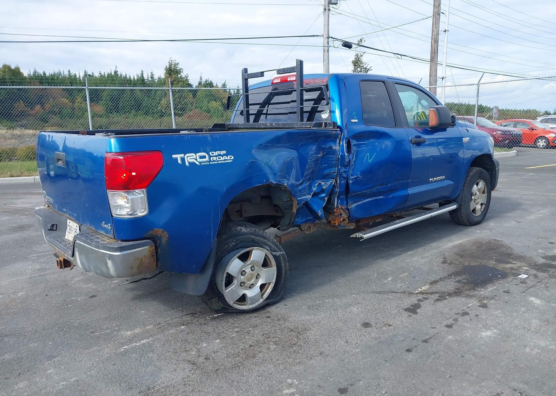 2010 TOYOTA TUNDRA SR5 5.7L V8