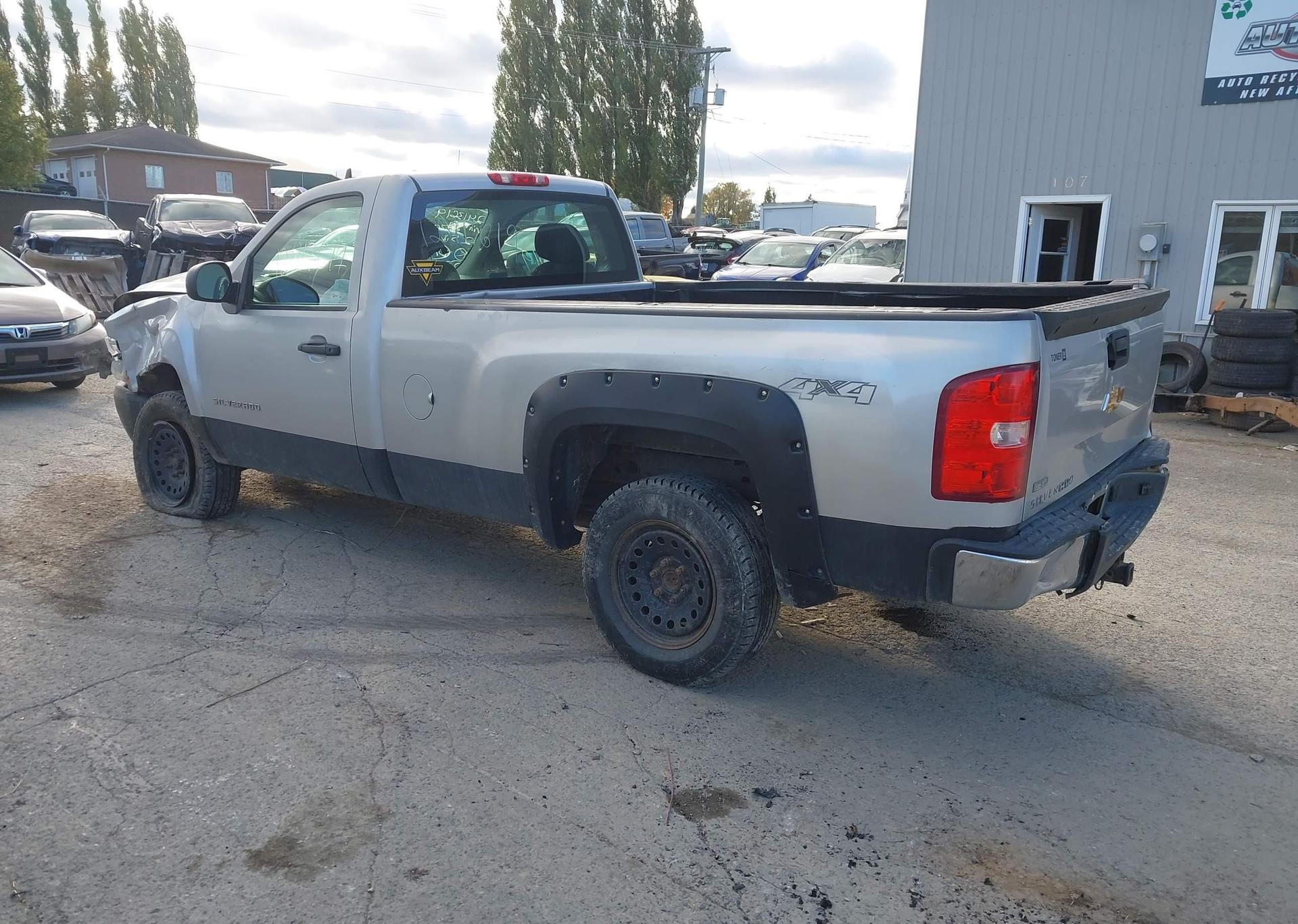2012 CHEVROLET SILVERADO 1500 WT