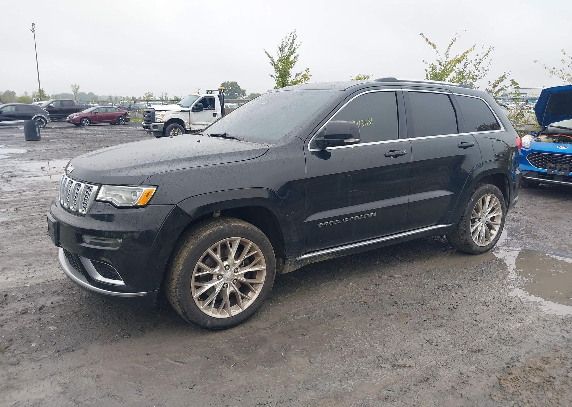 2017 JEEP GRAND CHEROKEE SUMMIT