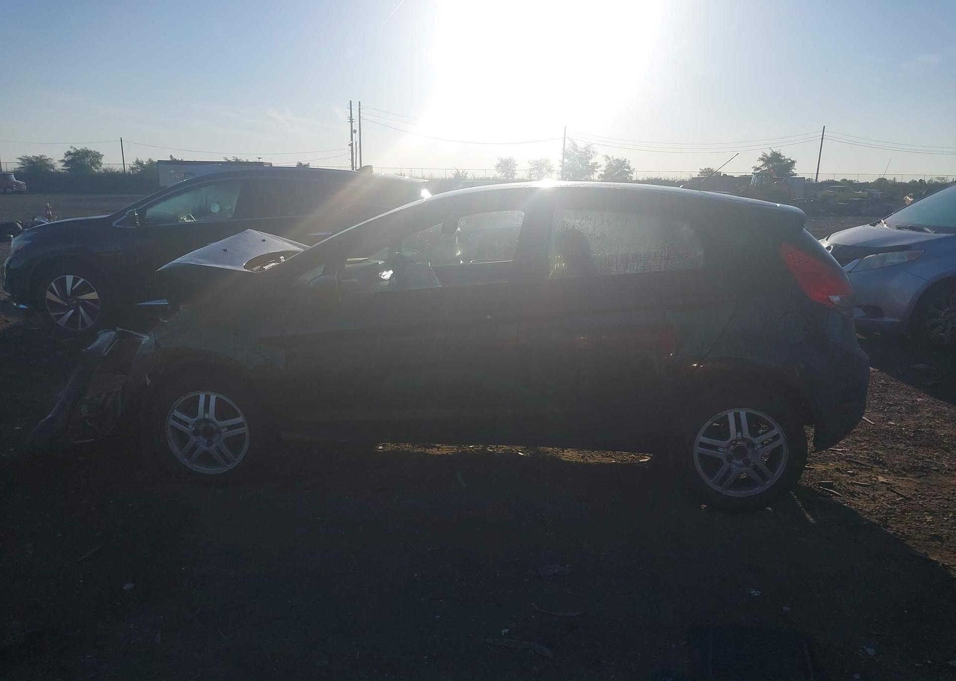 2011 FORD FIESTA SE