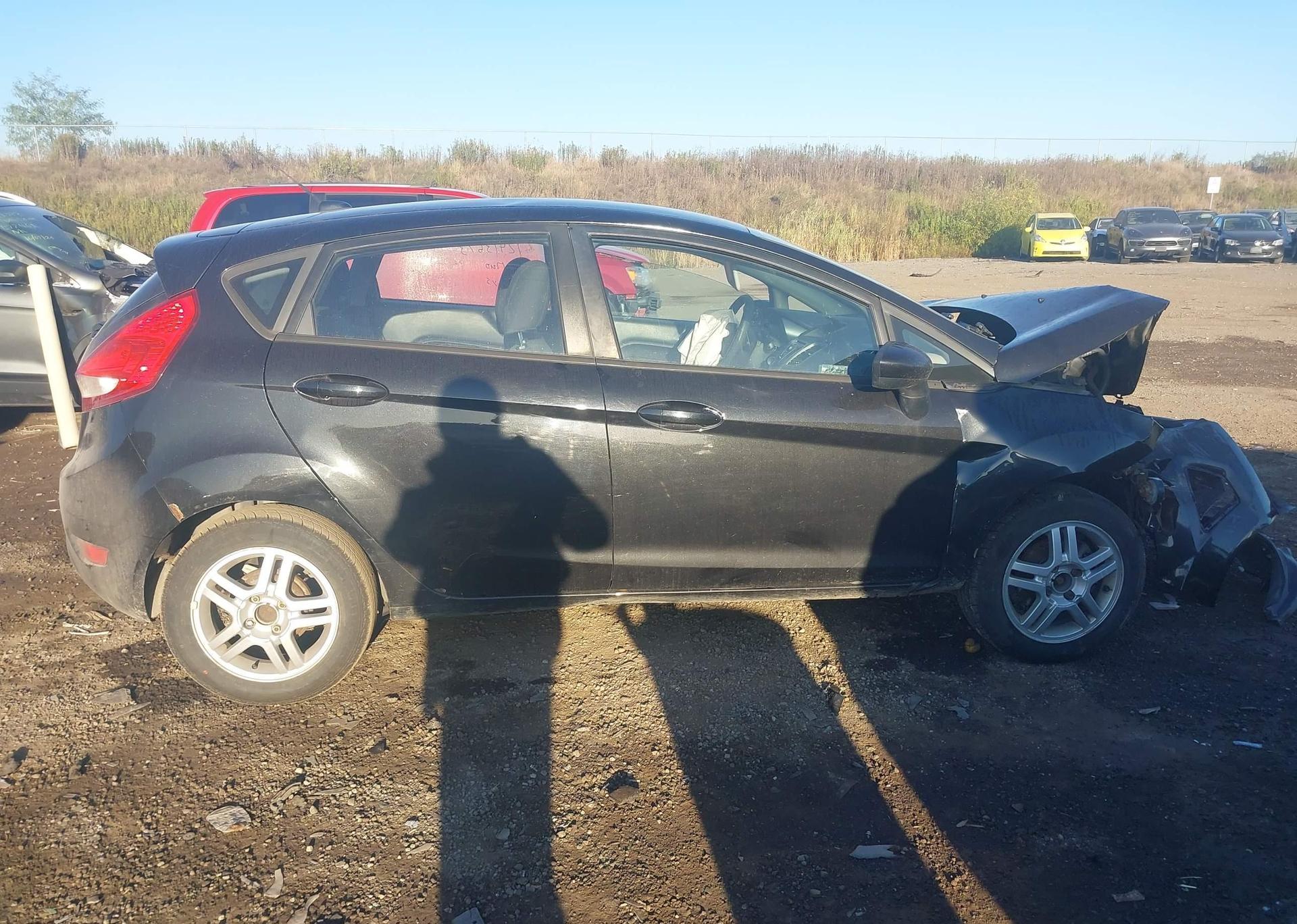 2011 FORD FIESTA SE