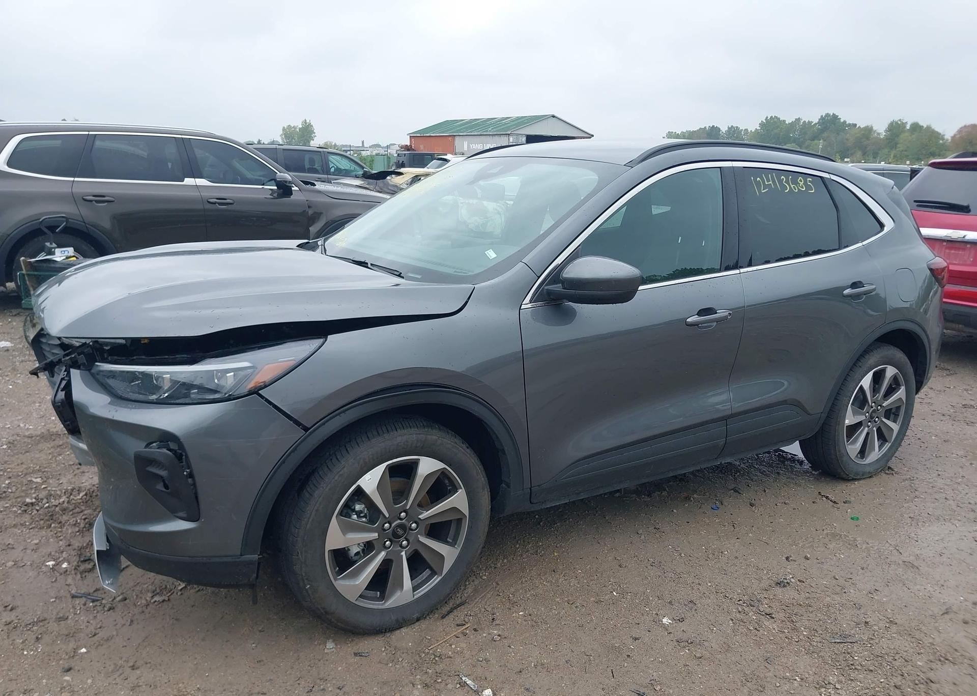 2025 FORD ESCAPE PLATINUM