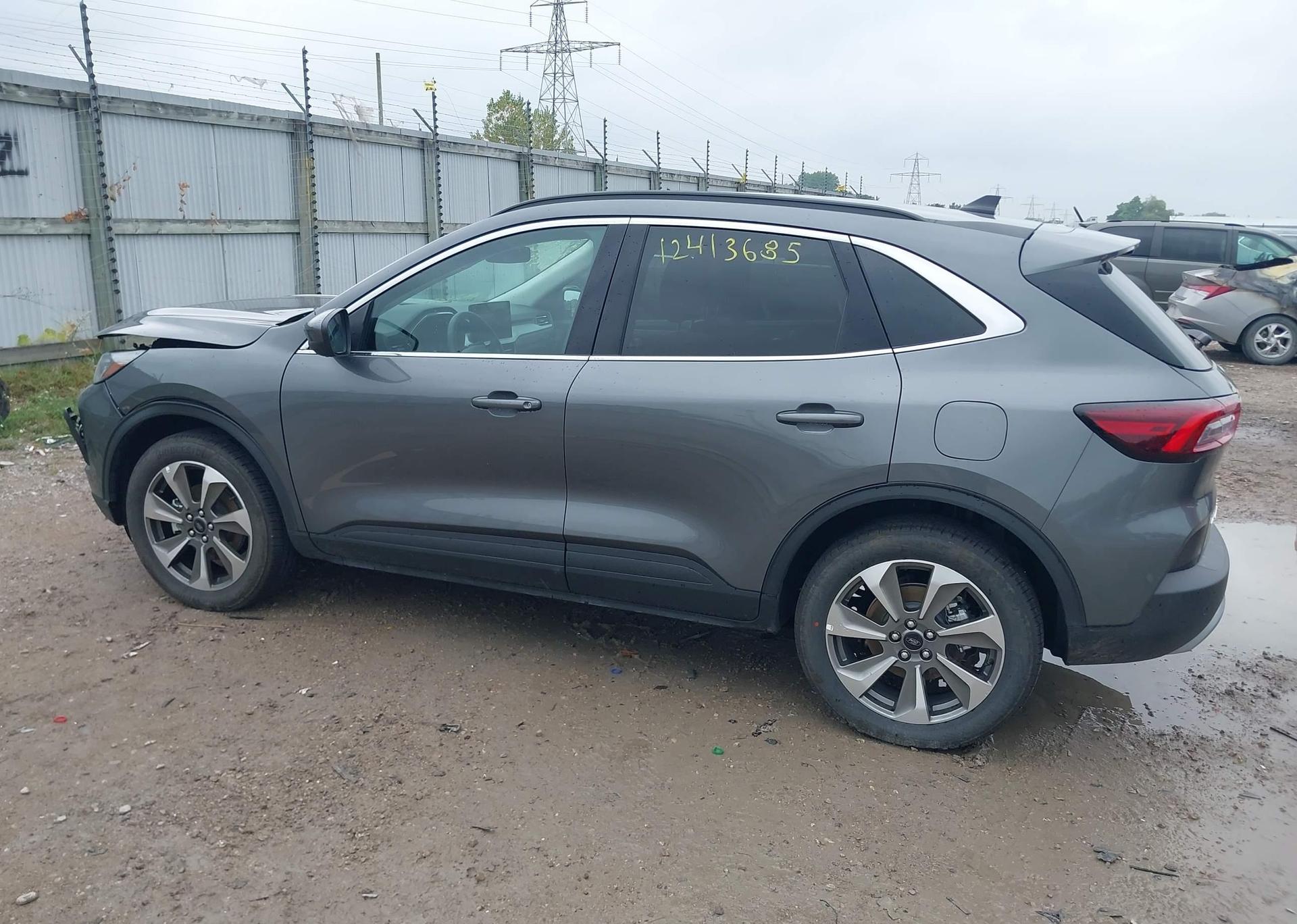 2025 FORD ESCAPE PLATINUM