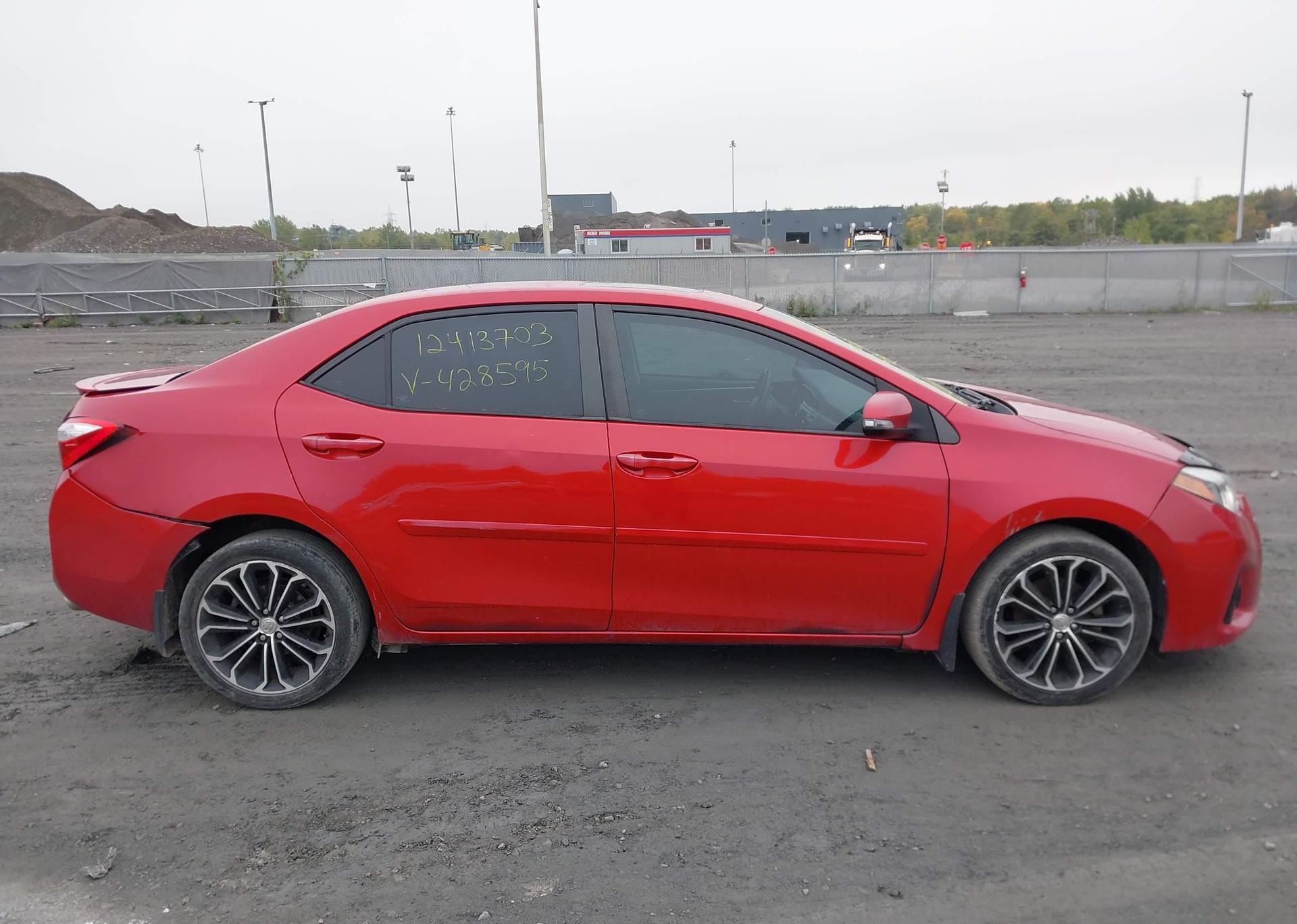 2015 TOYOTA COROLLA S