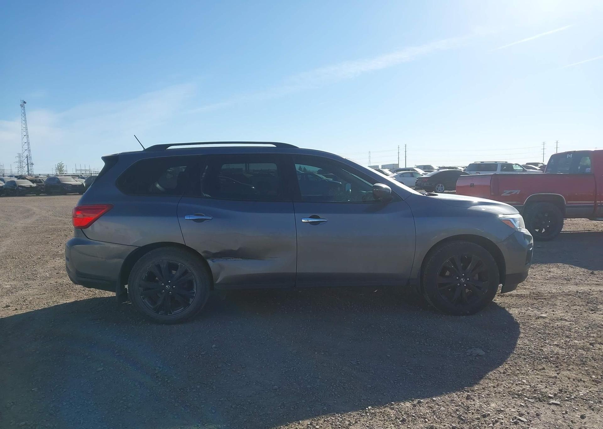 2018 NISSAN PATHFINDER S
