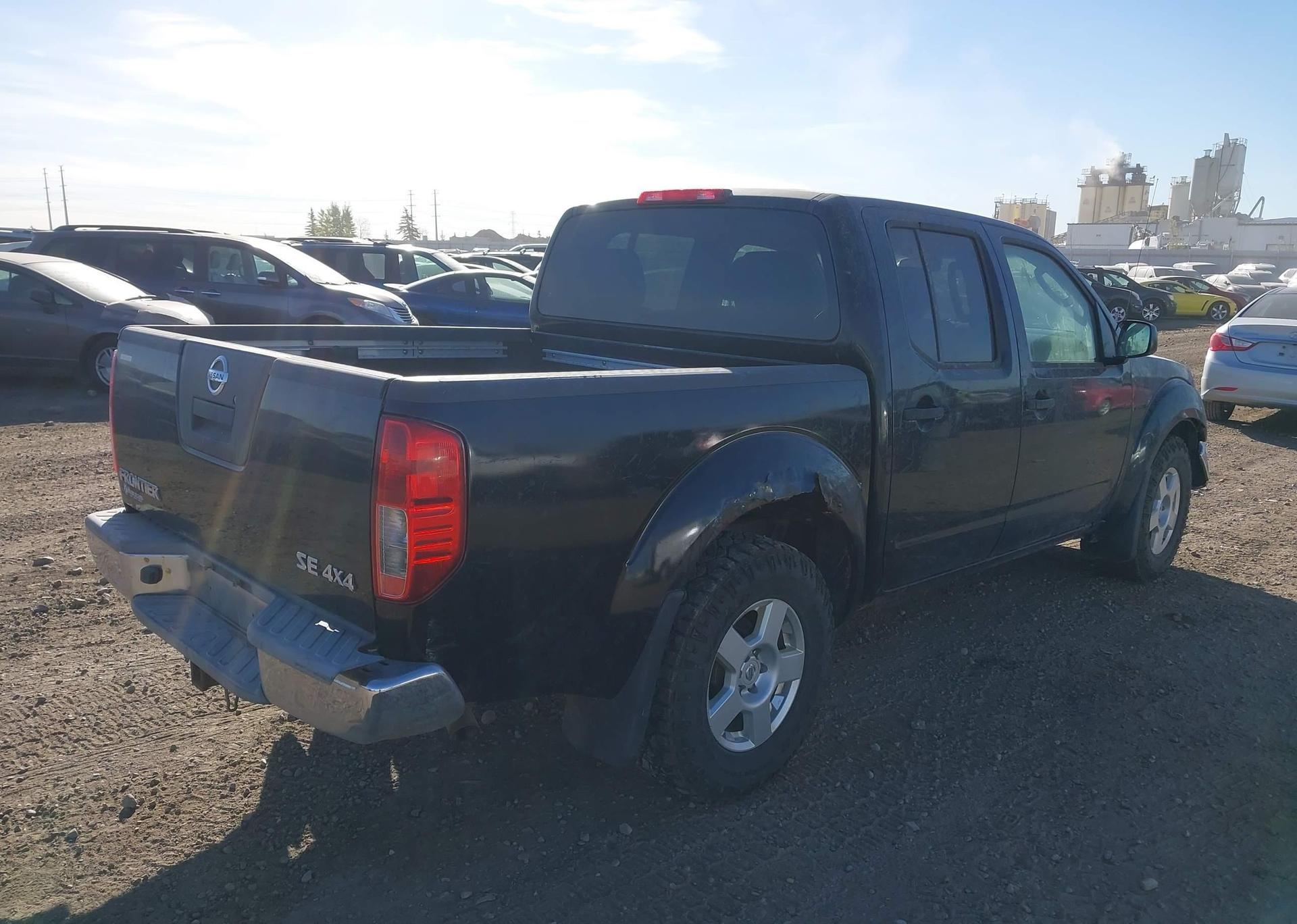 2007 NISSAN FRONTIER CREW CAB LE