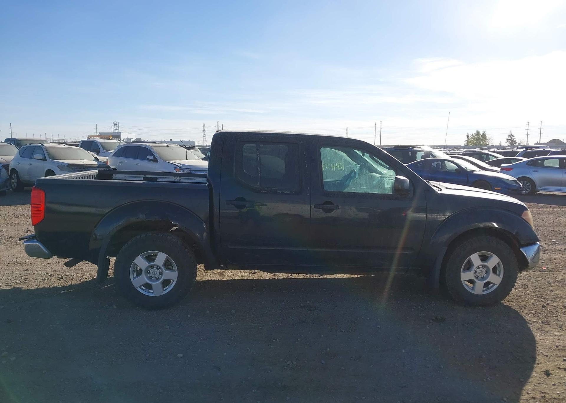 2007 NISSAN FRONTIER CREW CAB LE
