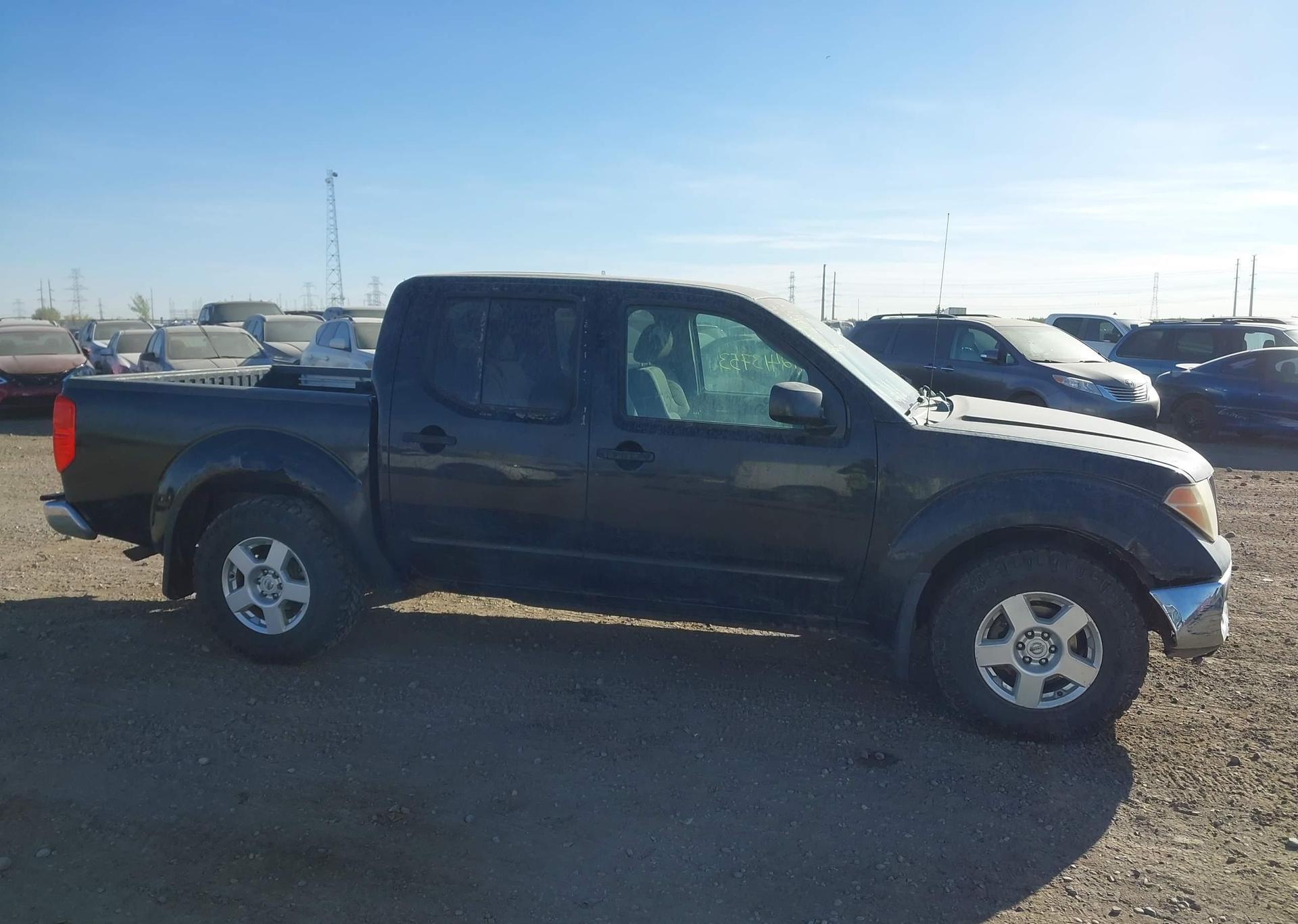 2007 NISSAN FRONTIER CREW CAB LE