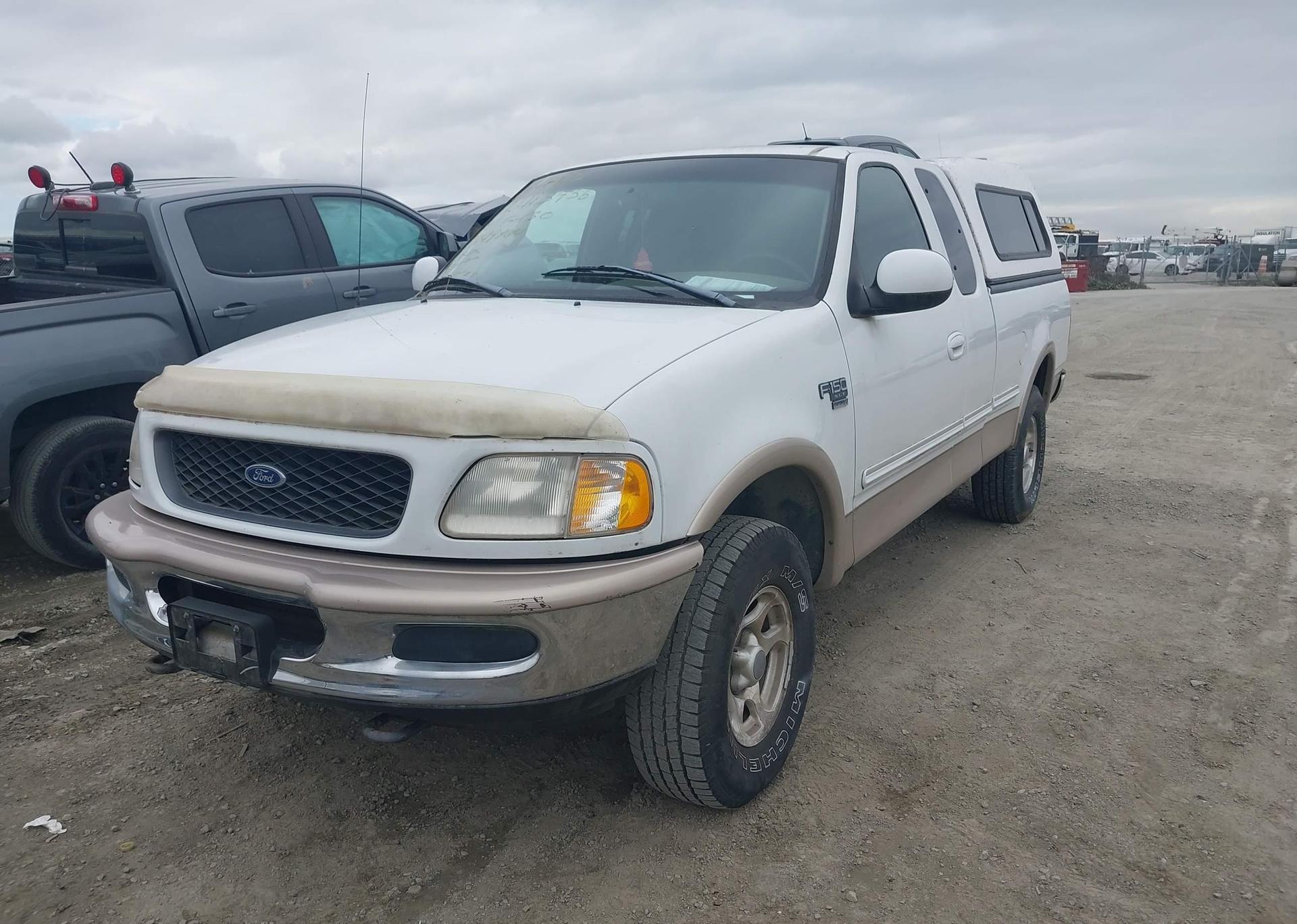 1998 FORD F-150 LARIAT