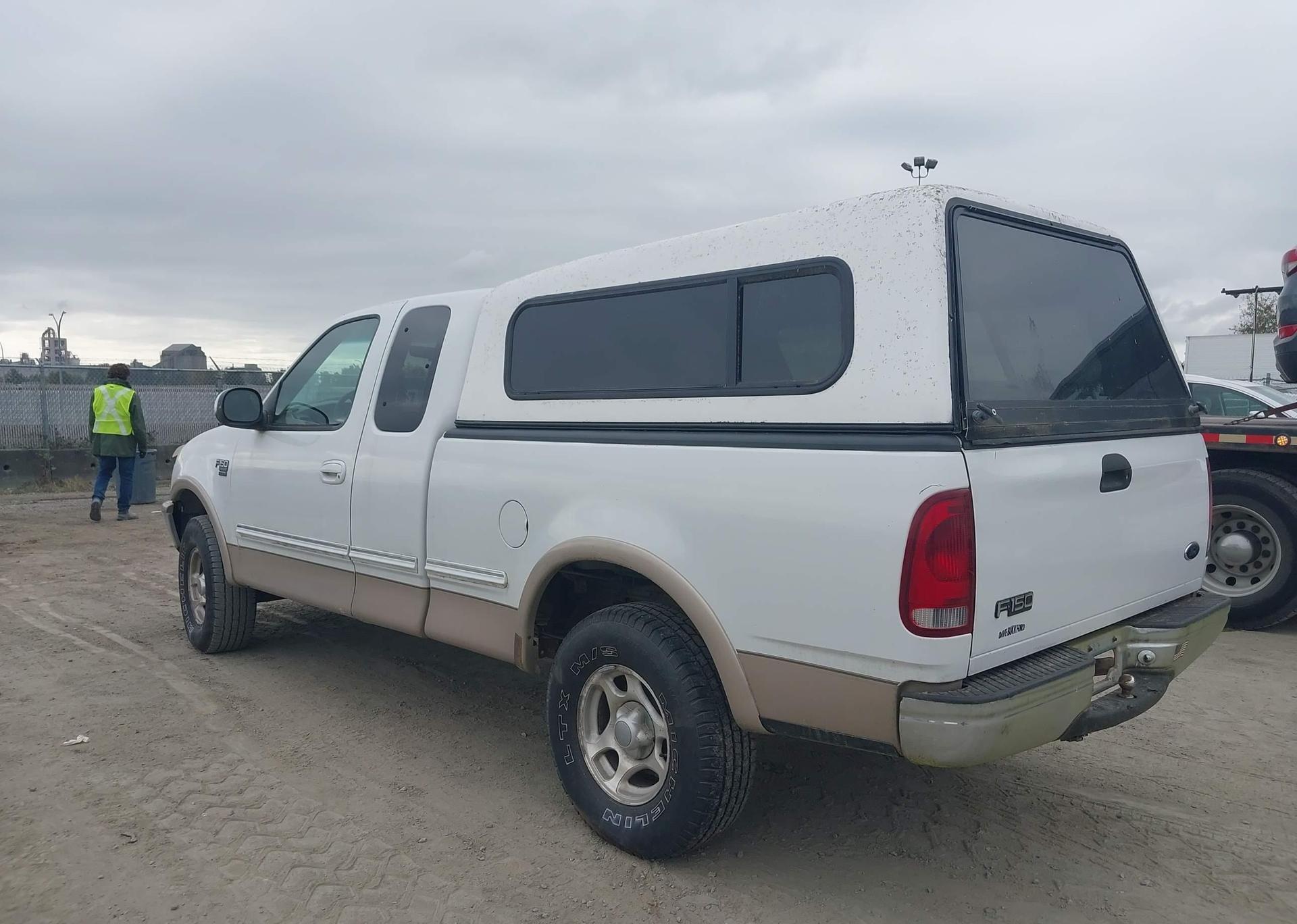 1998 FORD F-150 LARIAT
