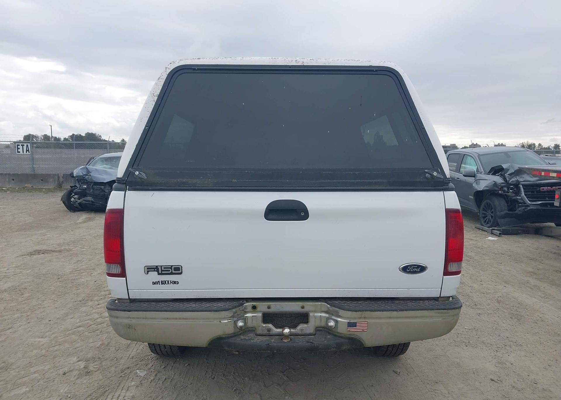 1998 FORD F-150 LARIAT