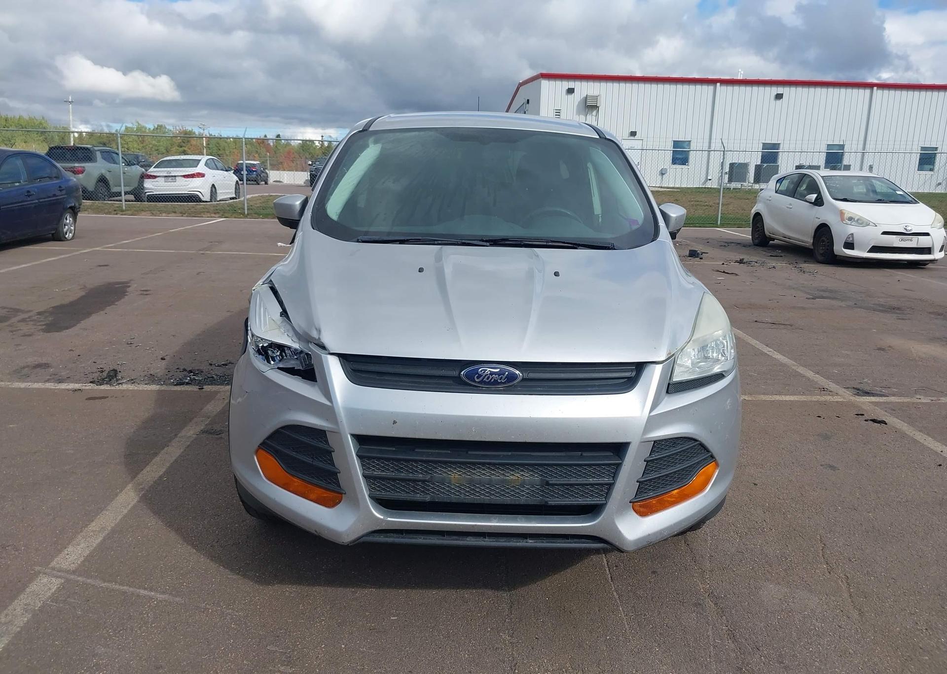 2014 FORD ESCAPE S