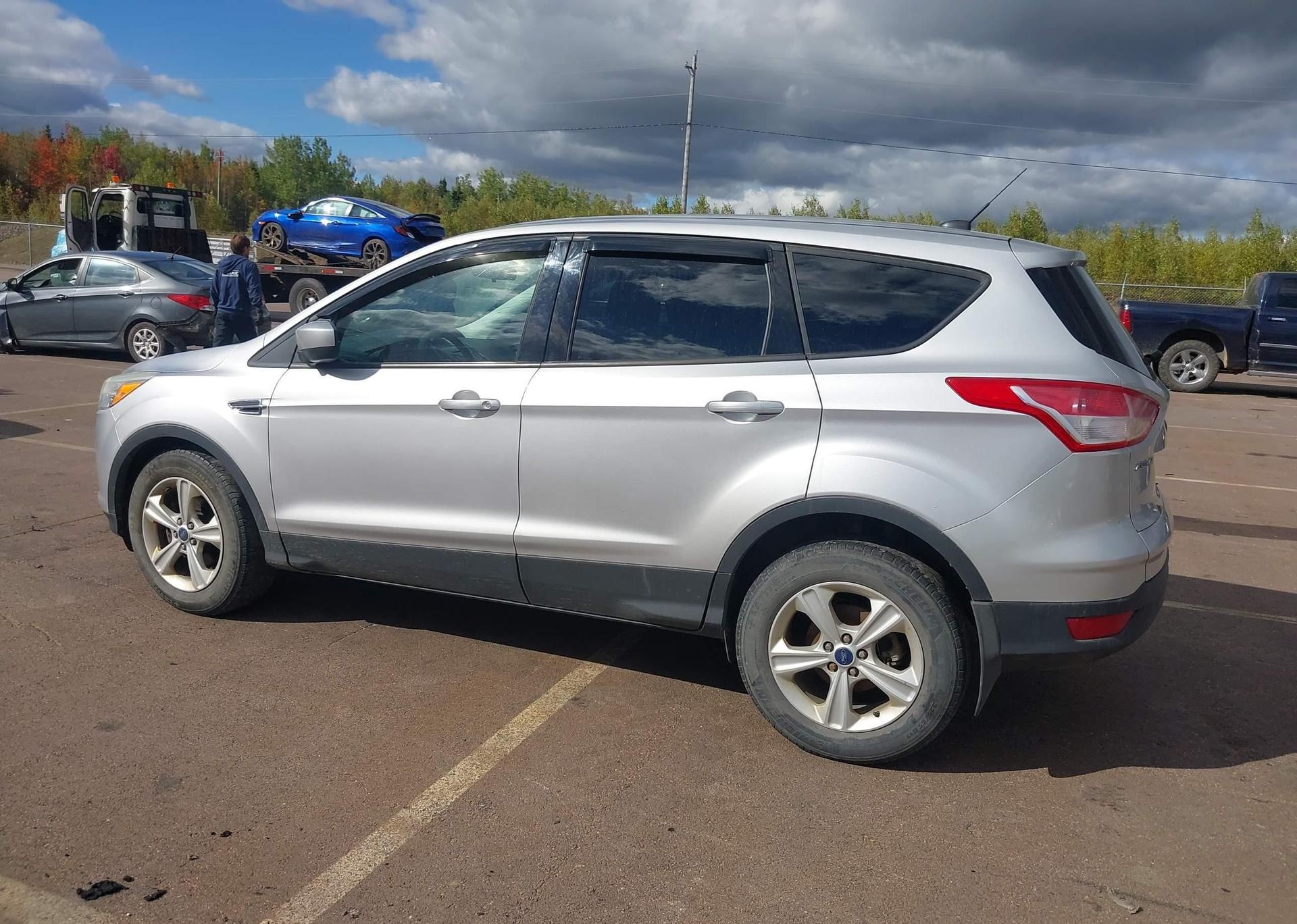 2014 FORD ESCAPE S