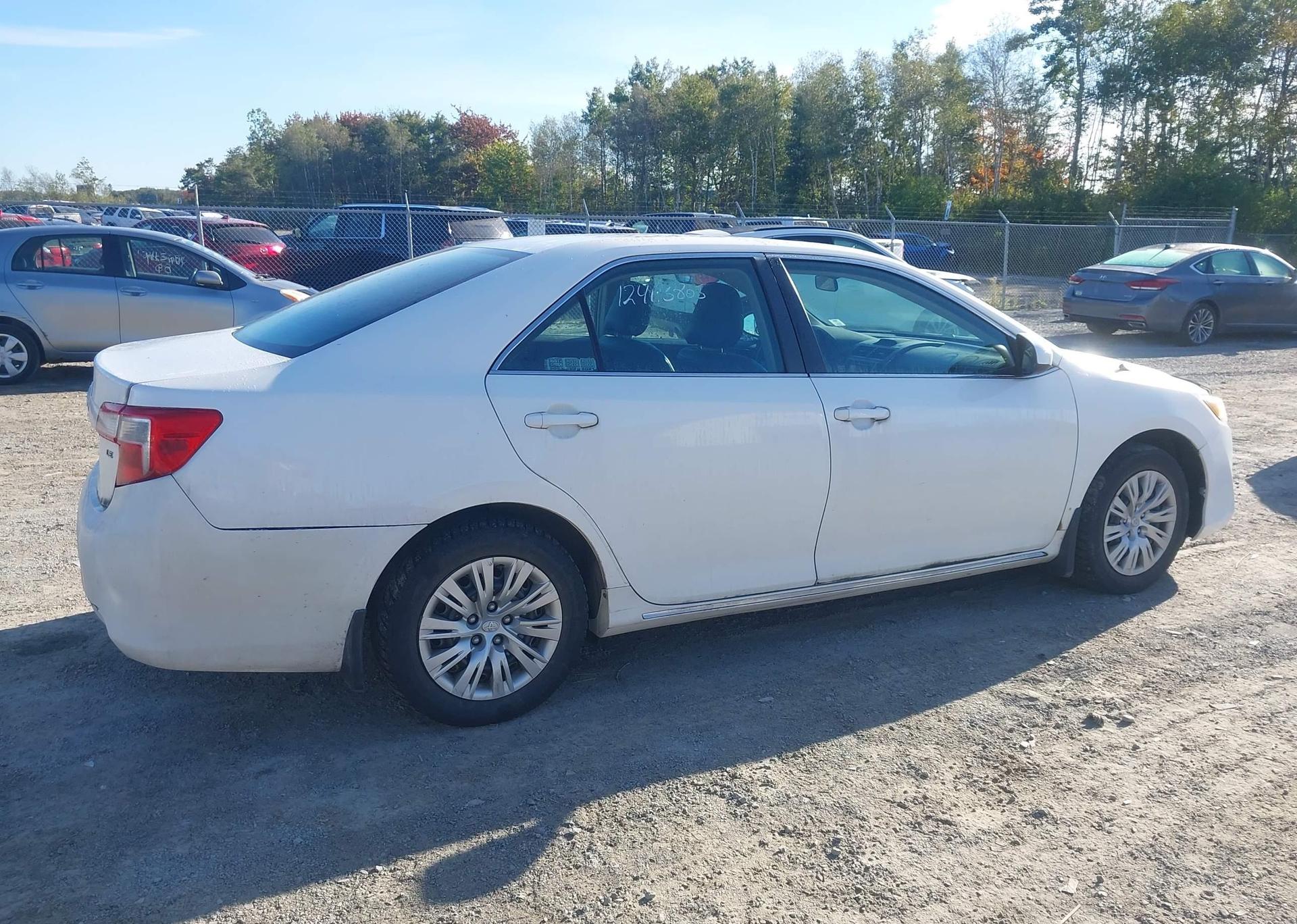 2012 TOYOTA CAMRY LE