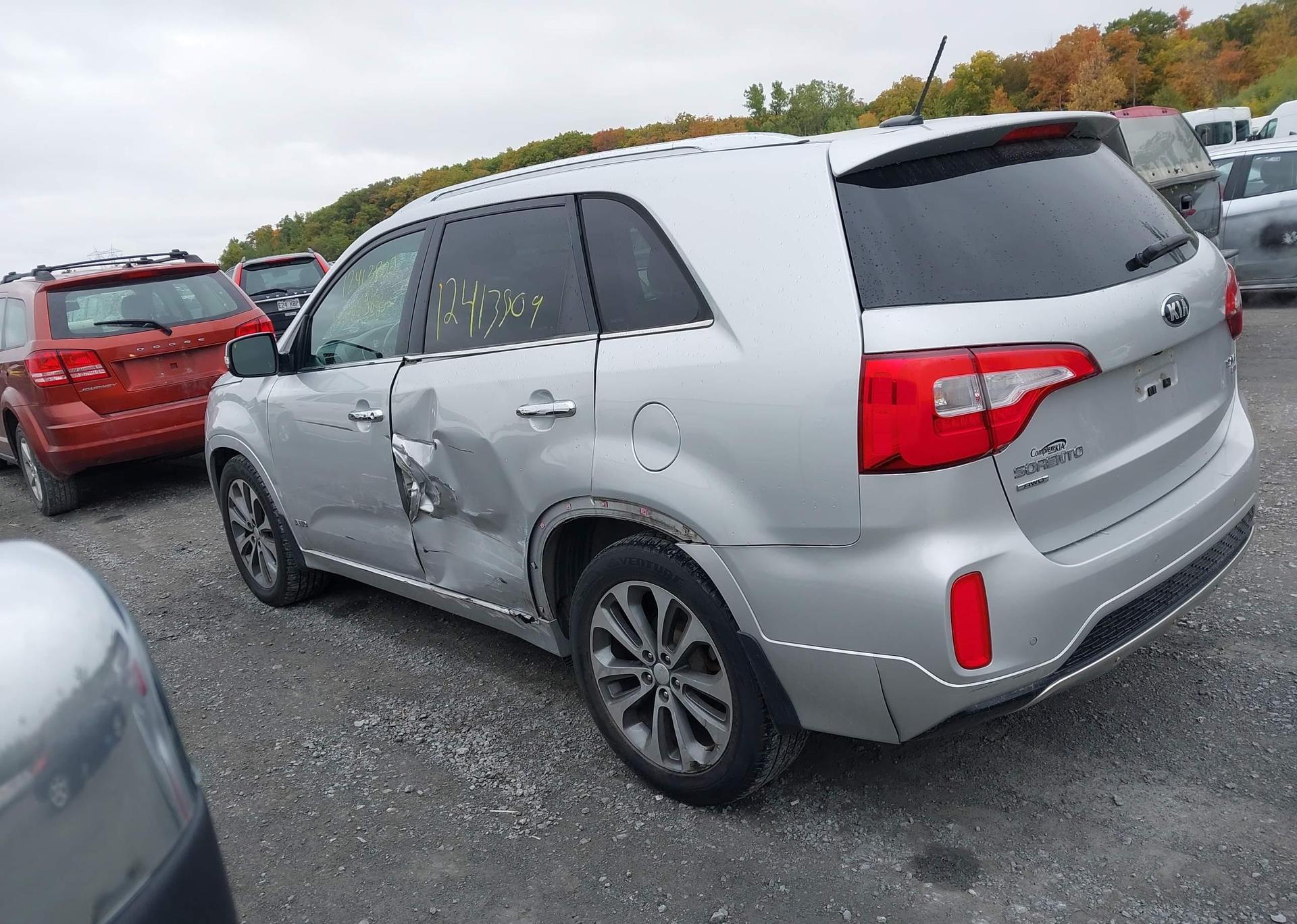 2014 KIA SORENTO