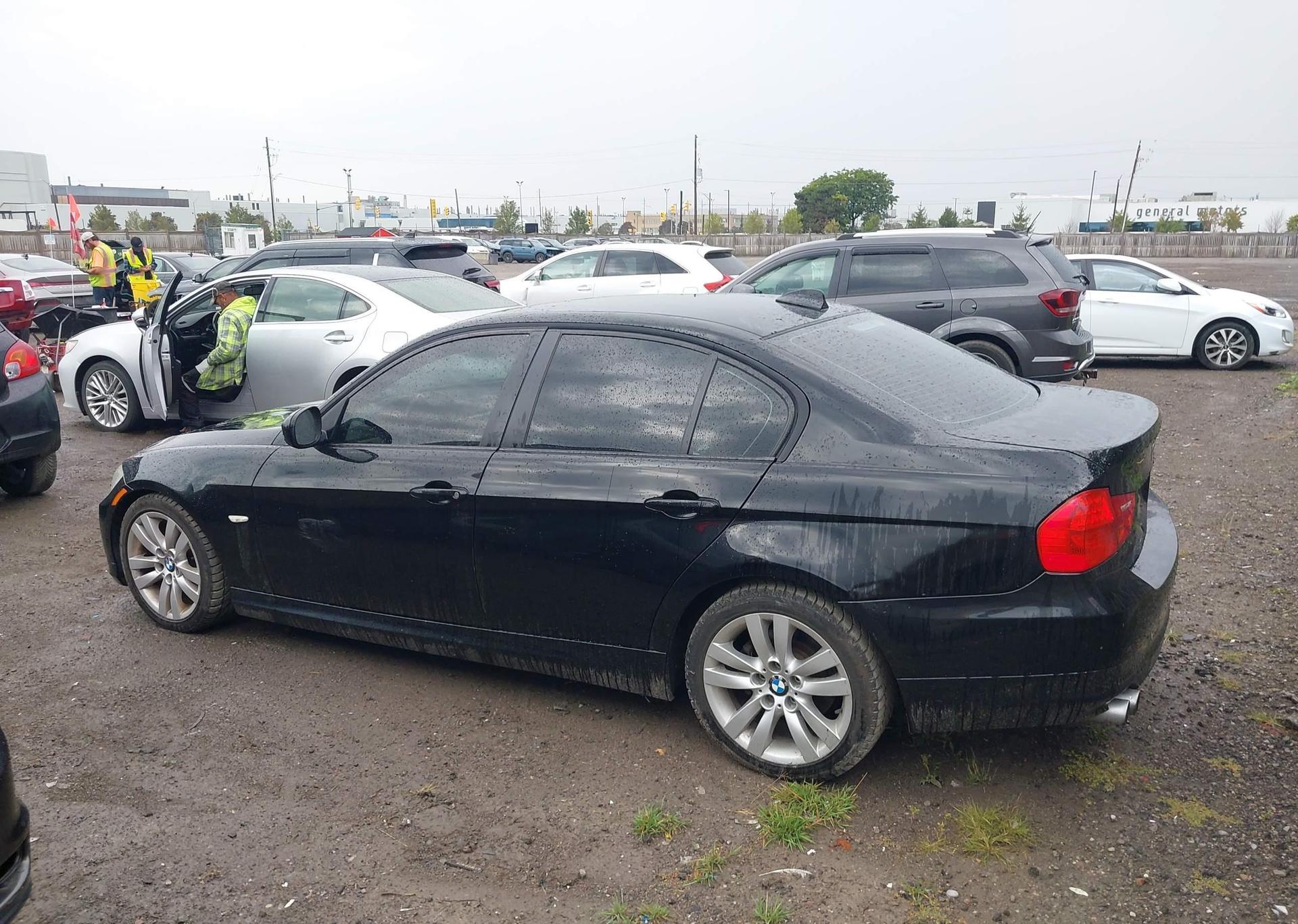 2011 BMW 3 SERIES