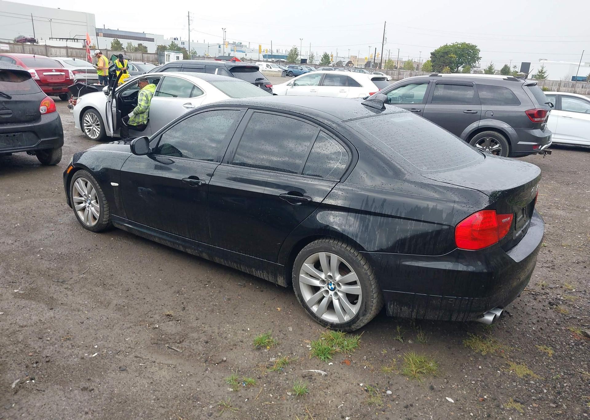 2011 BMW 3 SERIES