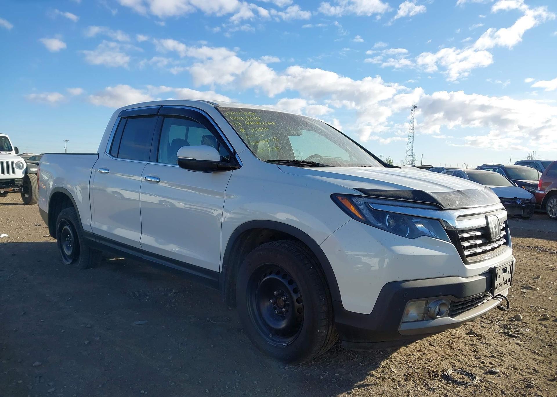 2017 HONDA RIDGELINE TOURING