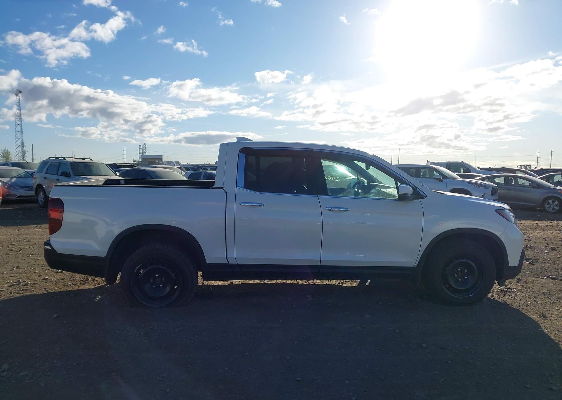 2017 HONDA RIDGELINE TOURING