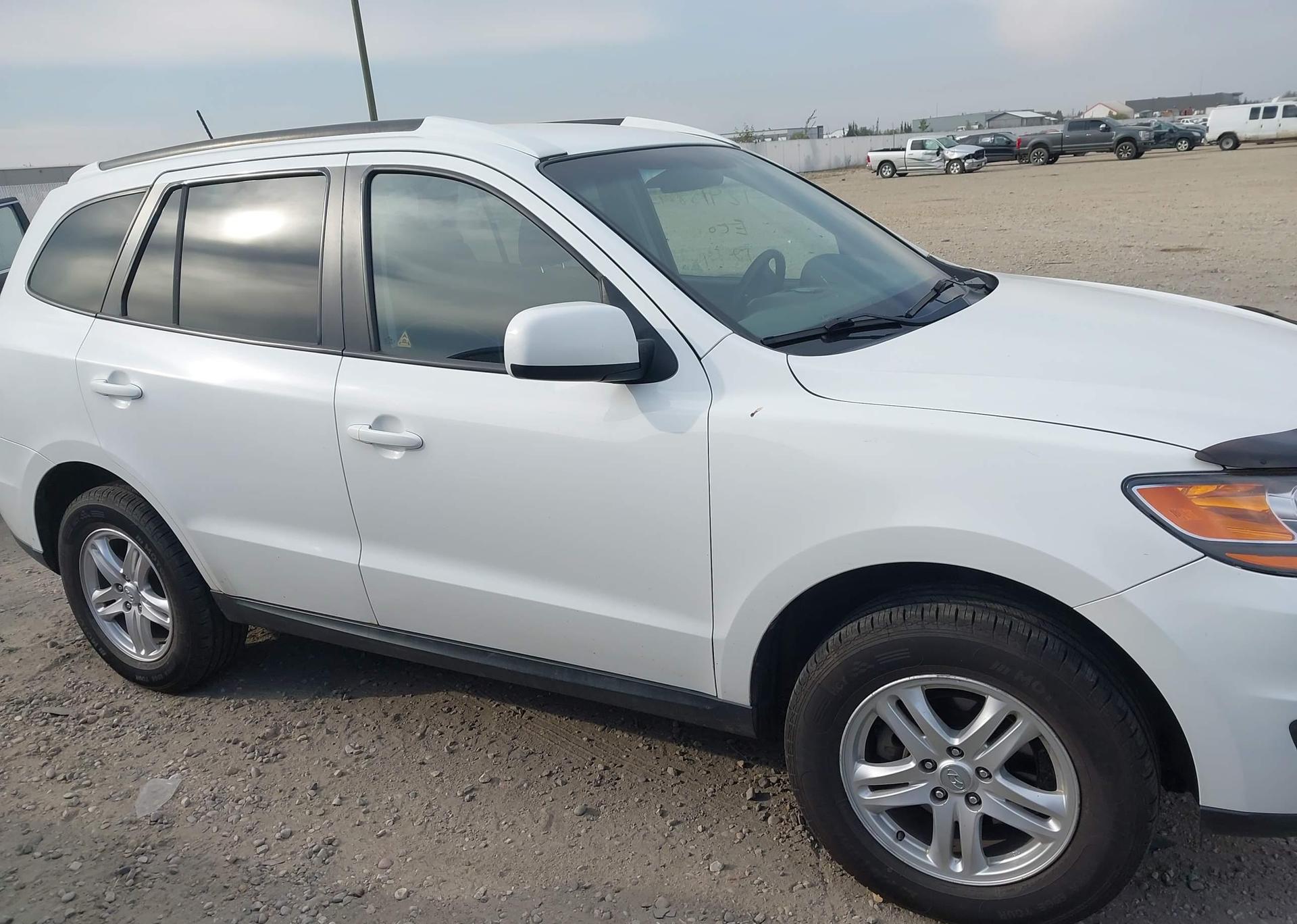 2010 HYUNDAI SANTA FE GL 3.5