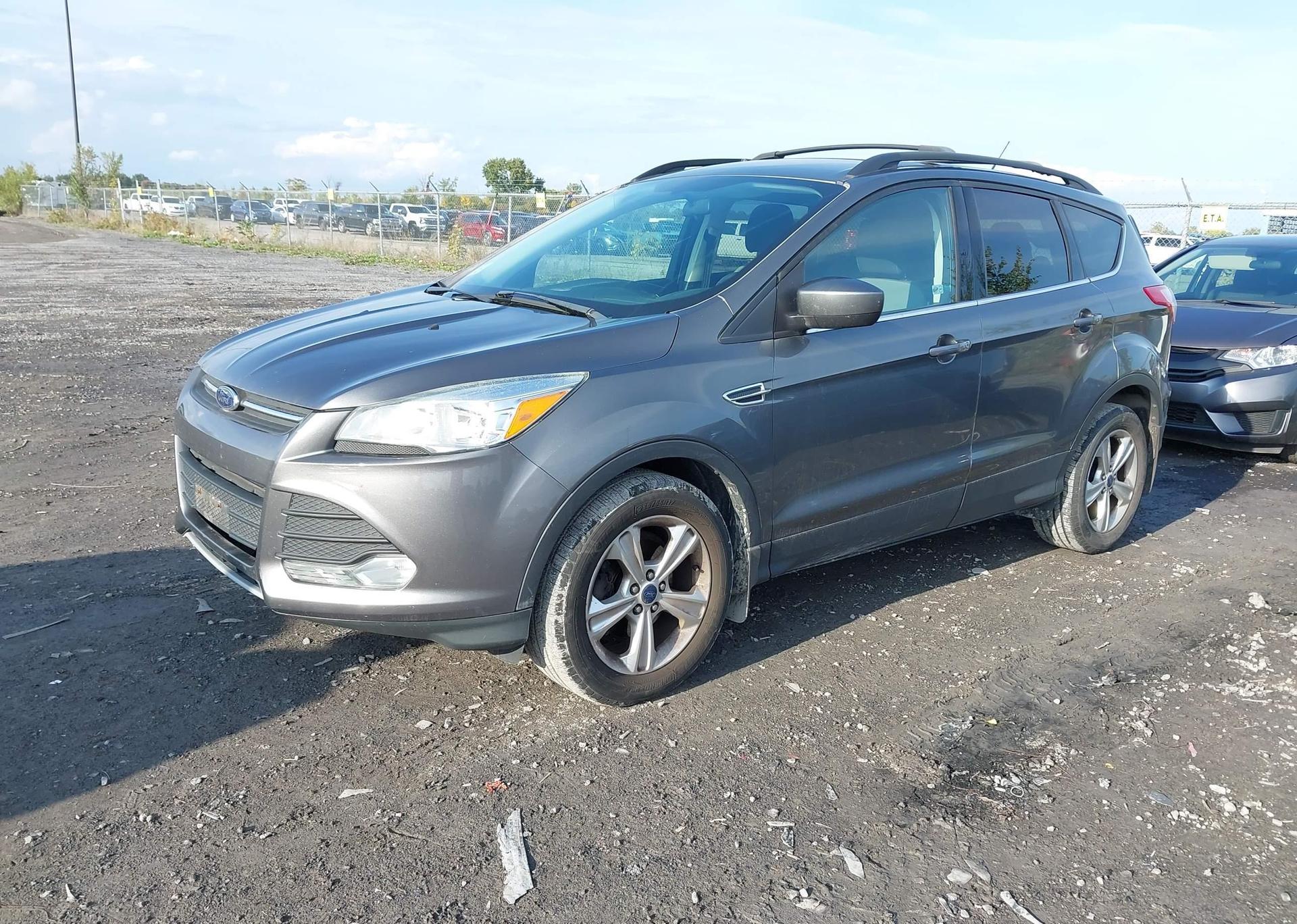 2014 FORD ESCAPE SE