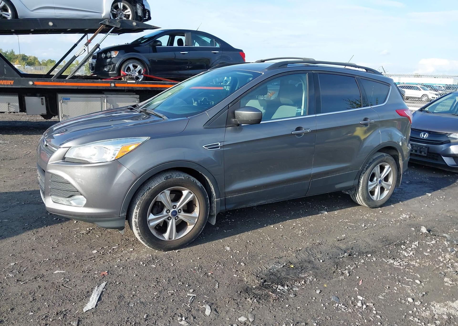 2014 FORD ESCAPE SE