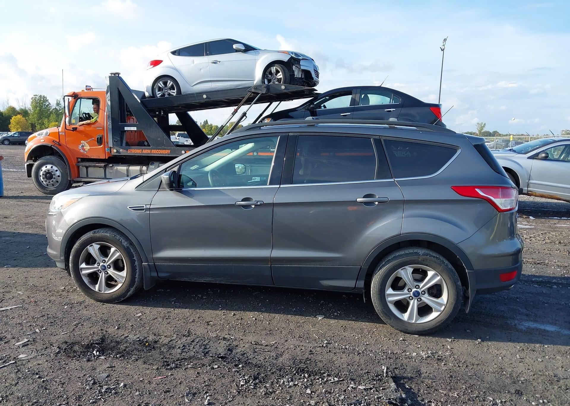 2014 FORD ESCAPE SE