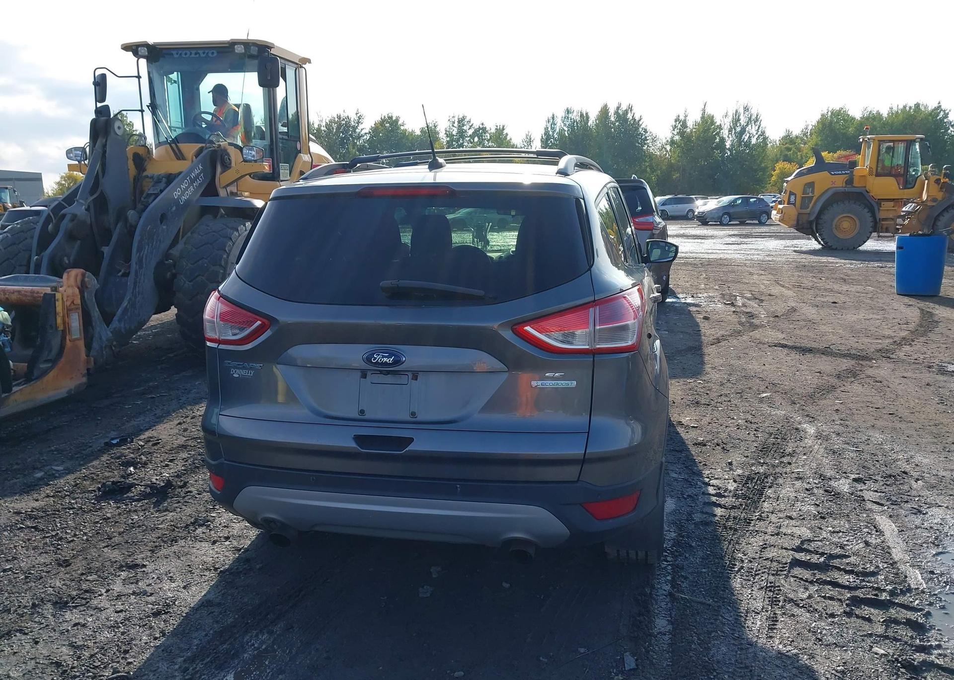 2014 FORD ESCAPE SE