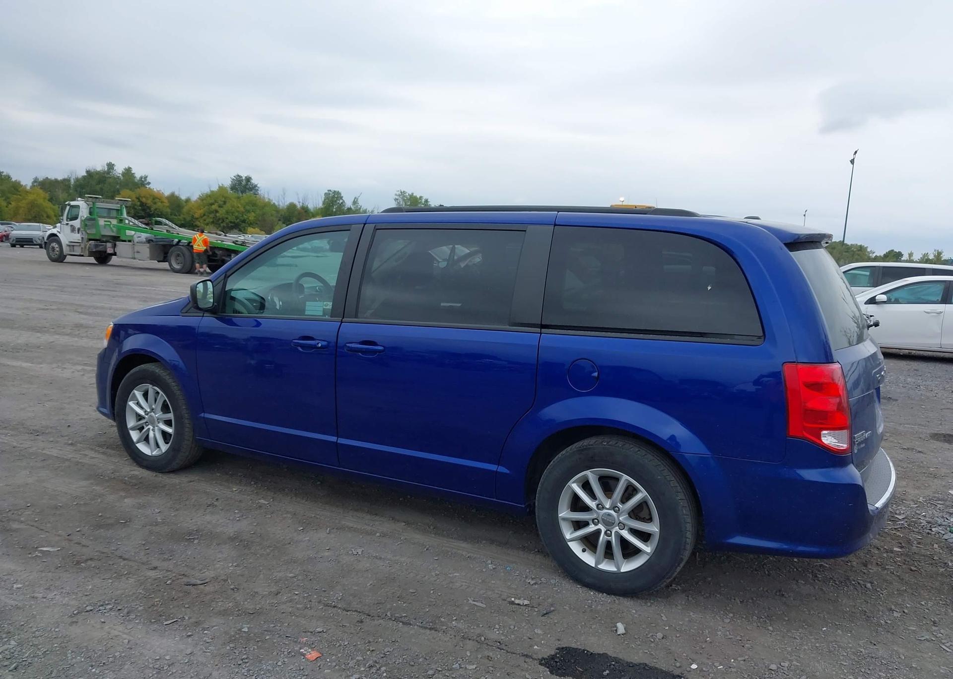 2019 DODGE GRAND CARAVAN SE