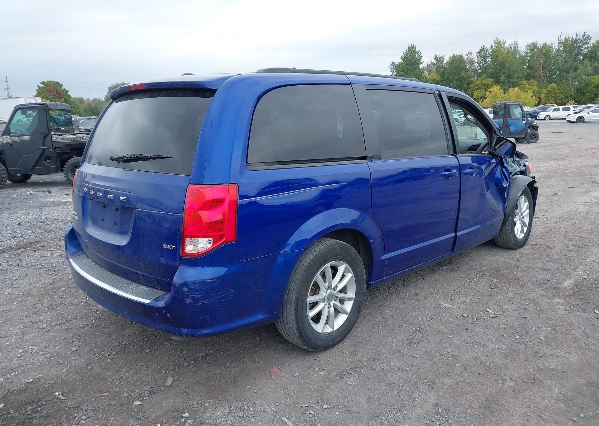 2019 DODGE GRAND CARAVAN SE