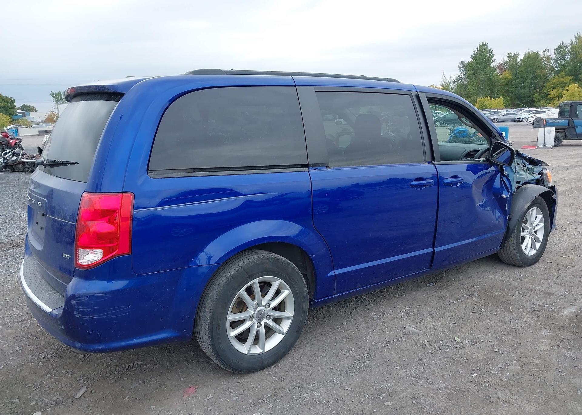 2019 DODGE GRAND CARAVAN SE