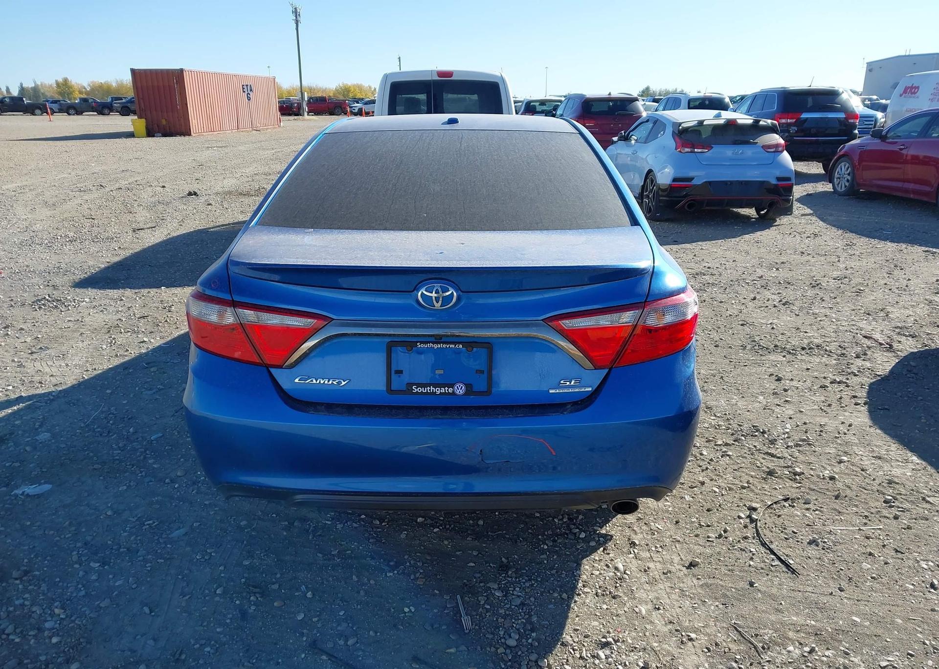 2016 TOYOTA CAMRY XSE