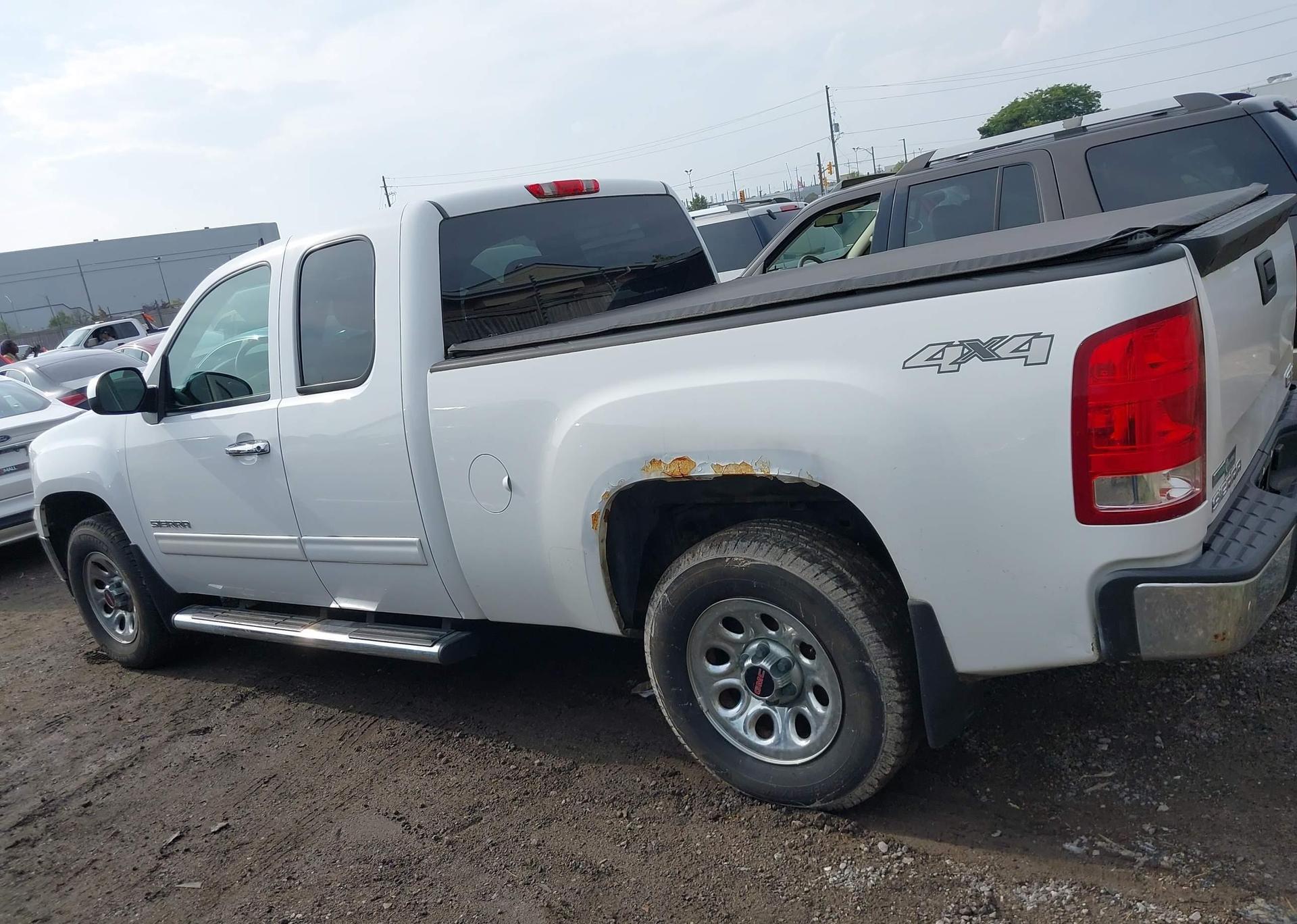 2010 GMC SIERRA K1500 SL