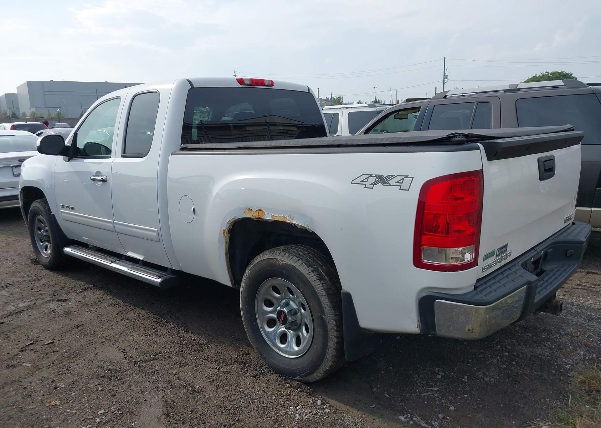 2010 GMC SIERRA K1500 SL