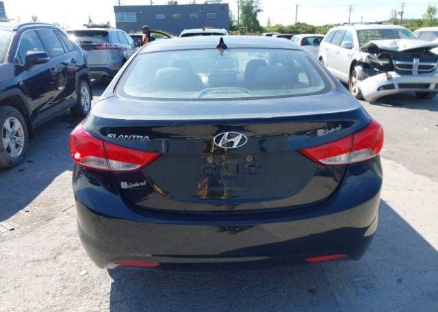 2013 HYUNDAI ELANTRA GL