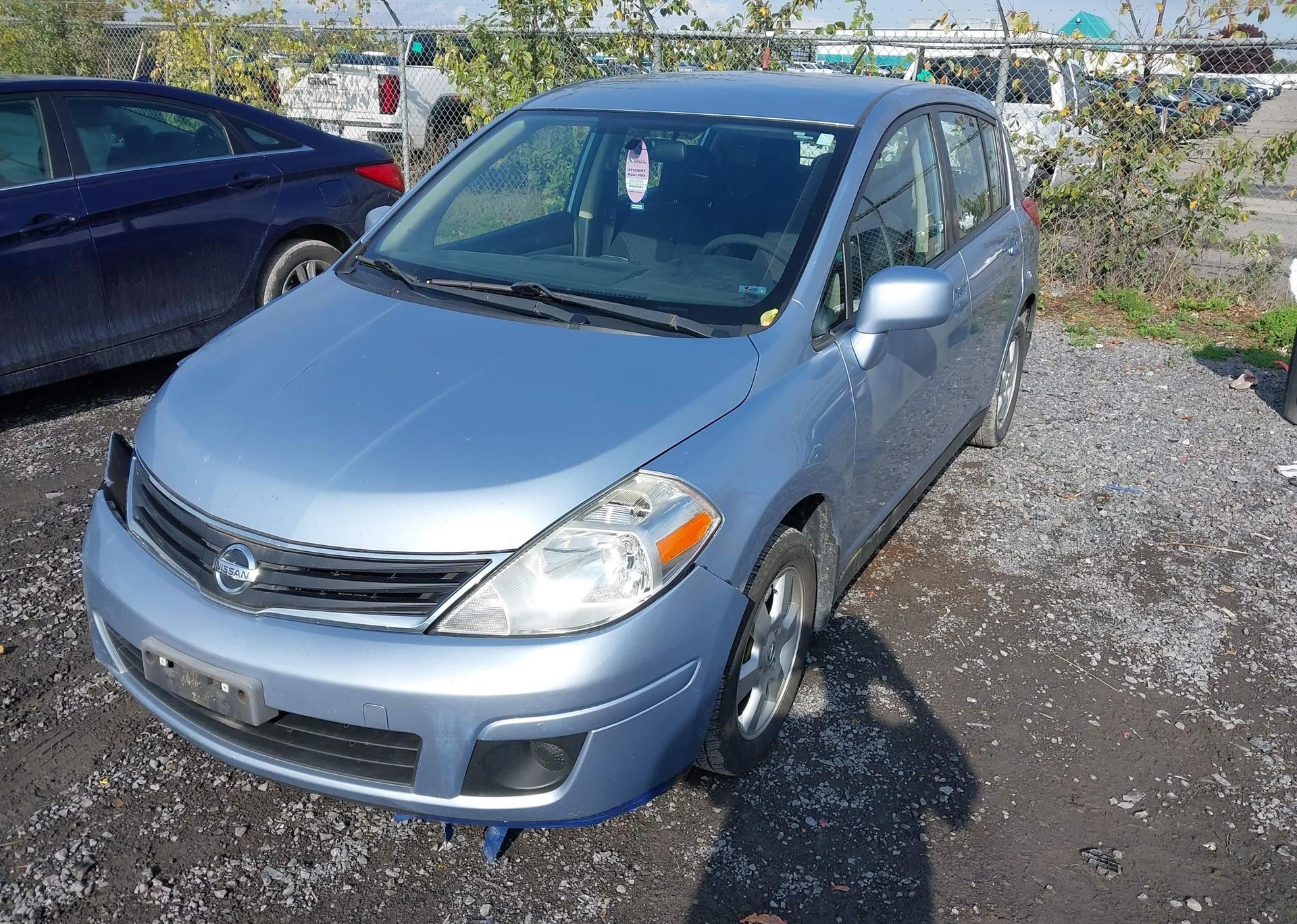 2011 NISSAN VERSA 1.8SL