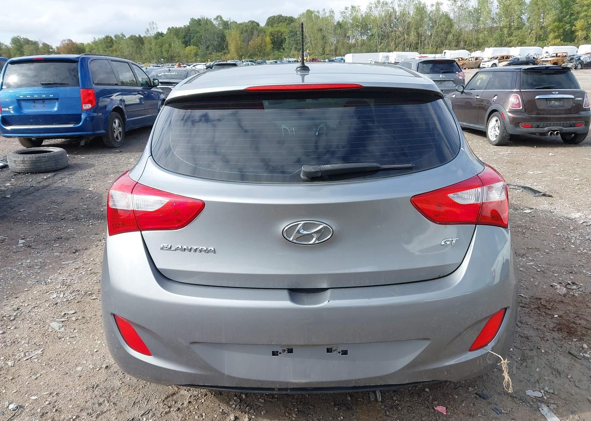 2016 HYUNDAI ELANTRA GT GL