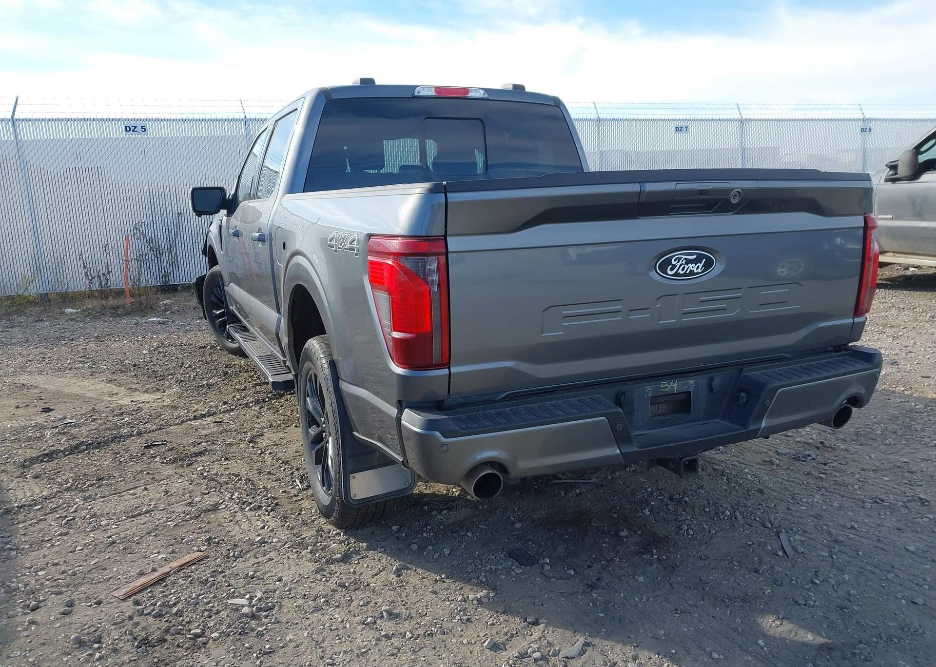2024 FORD F150 XLT
