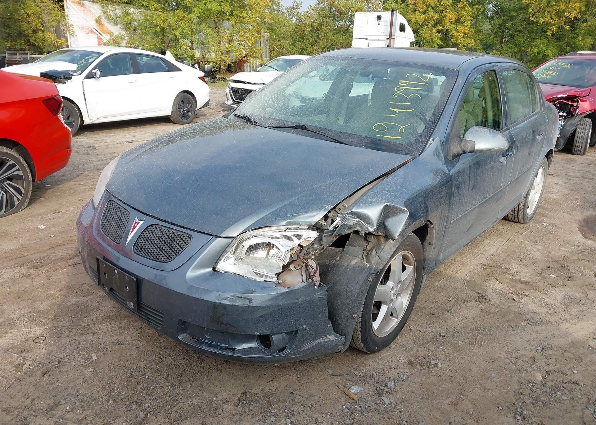 2005 PONTIAC PURSUIT SE