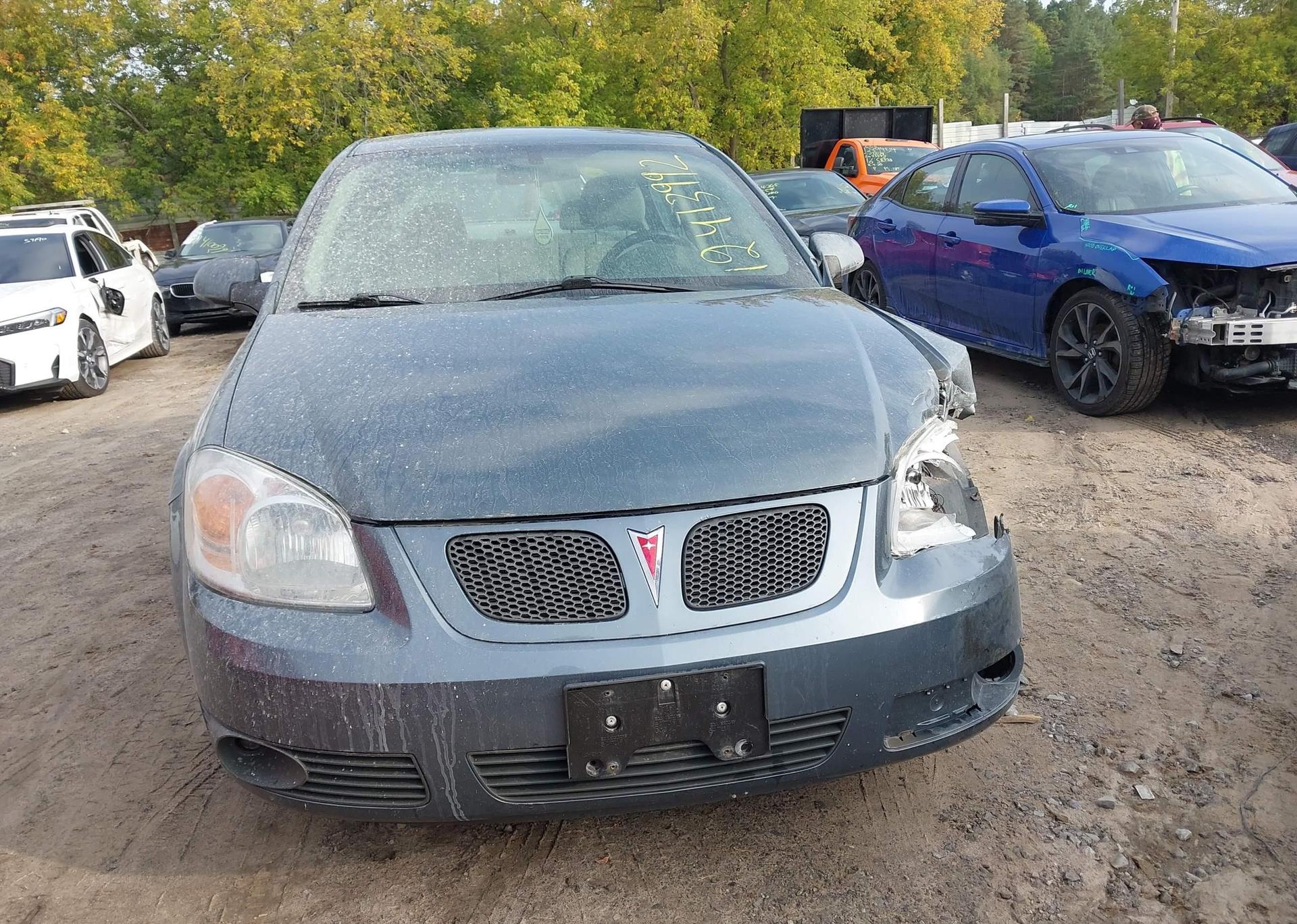 2005 PONTIAC PURSUIT SE