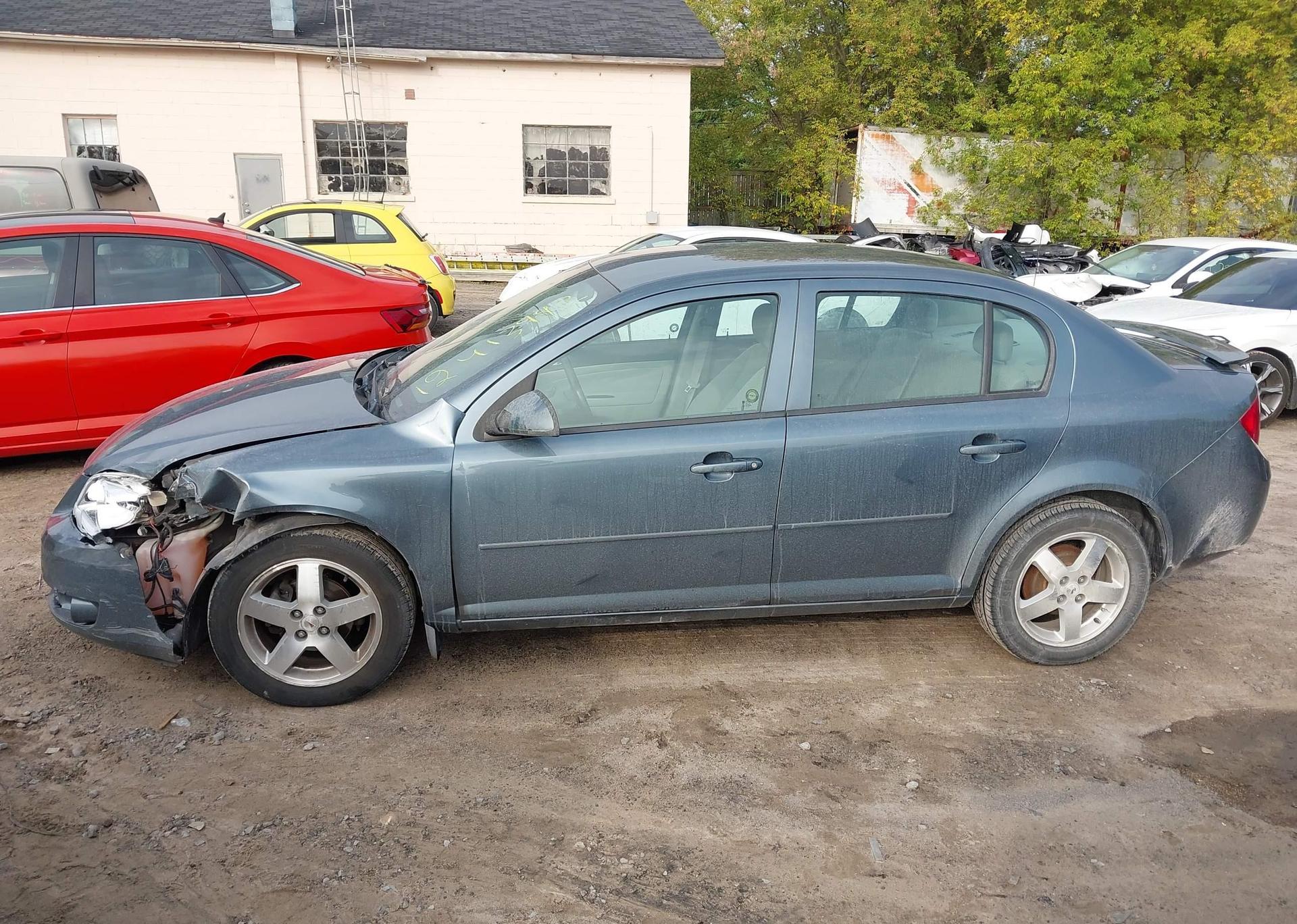 2005 PONTIAC PURSUIT SE
