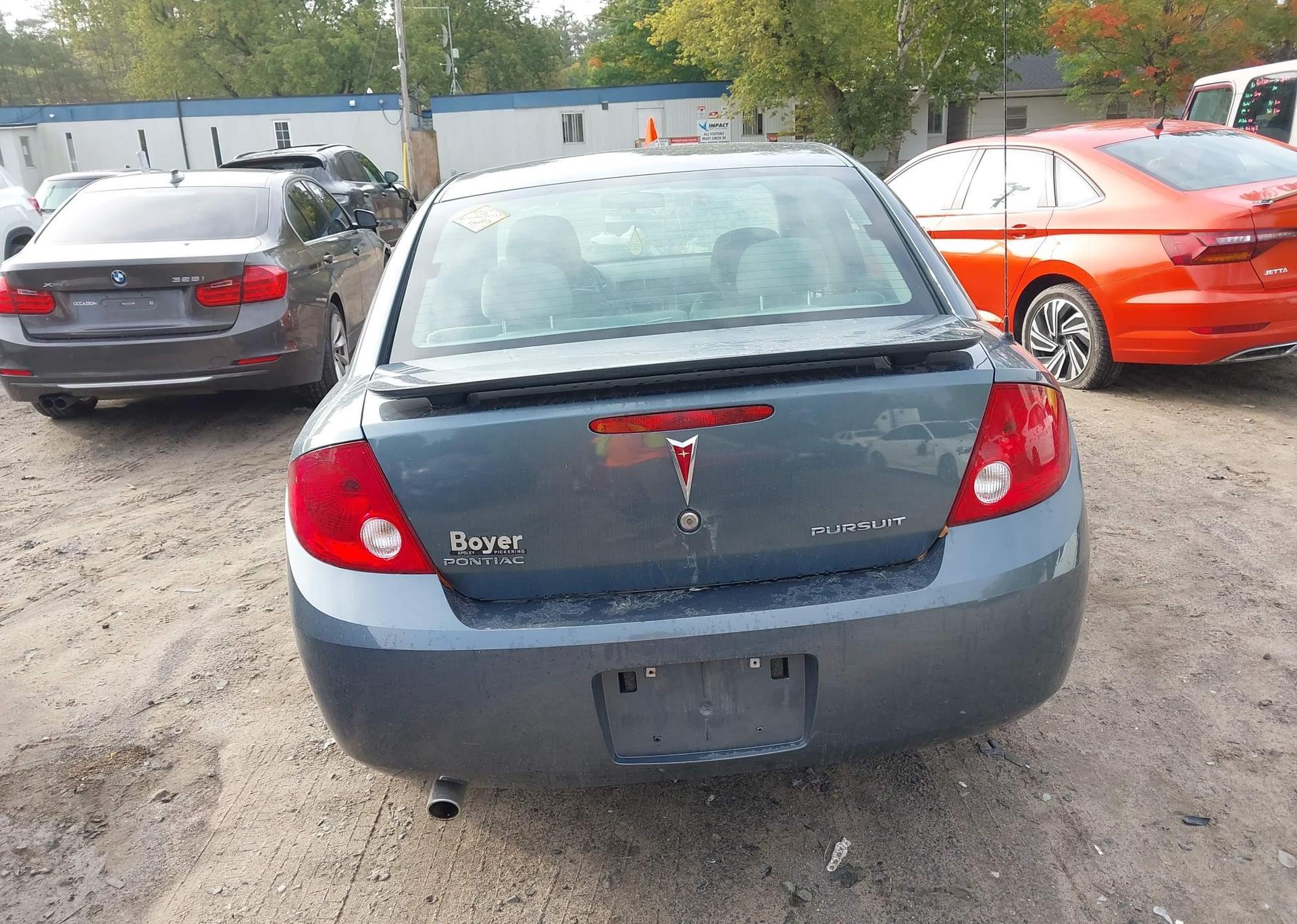 2005 PONTIAC PURSUIT SE