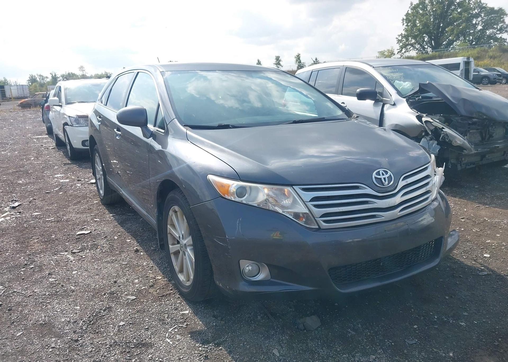 2010 TOYOTA VENZA
