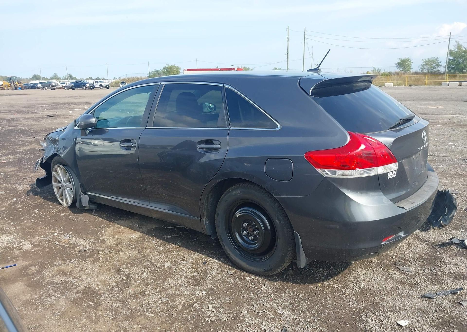 2010 TOYOTA VENZA