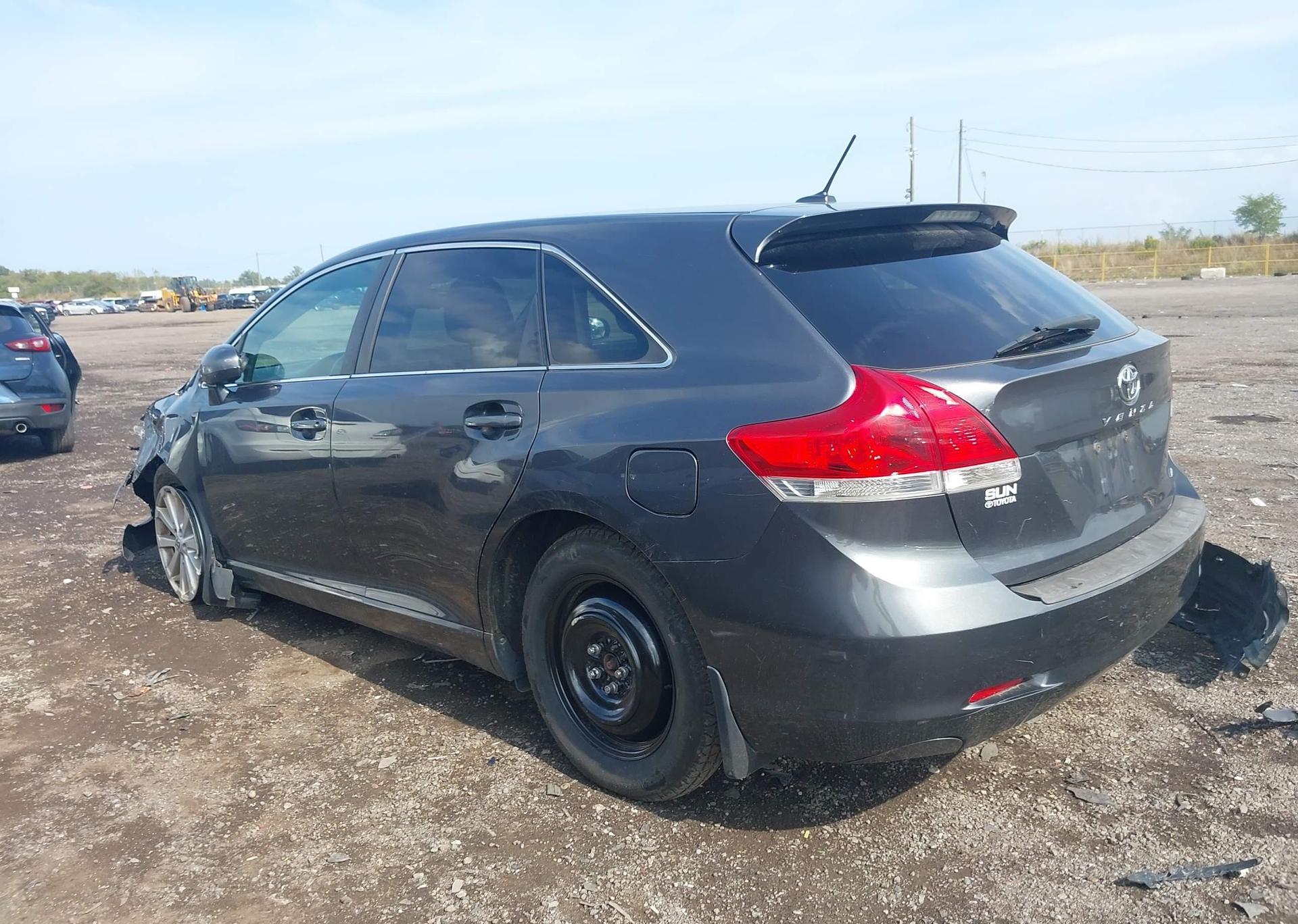 2010 TOYOTA VENZA