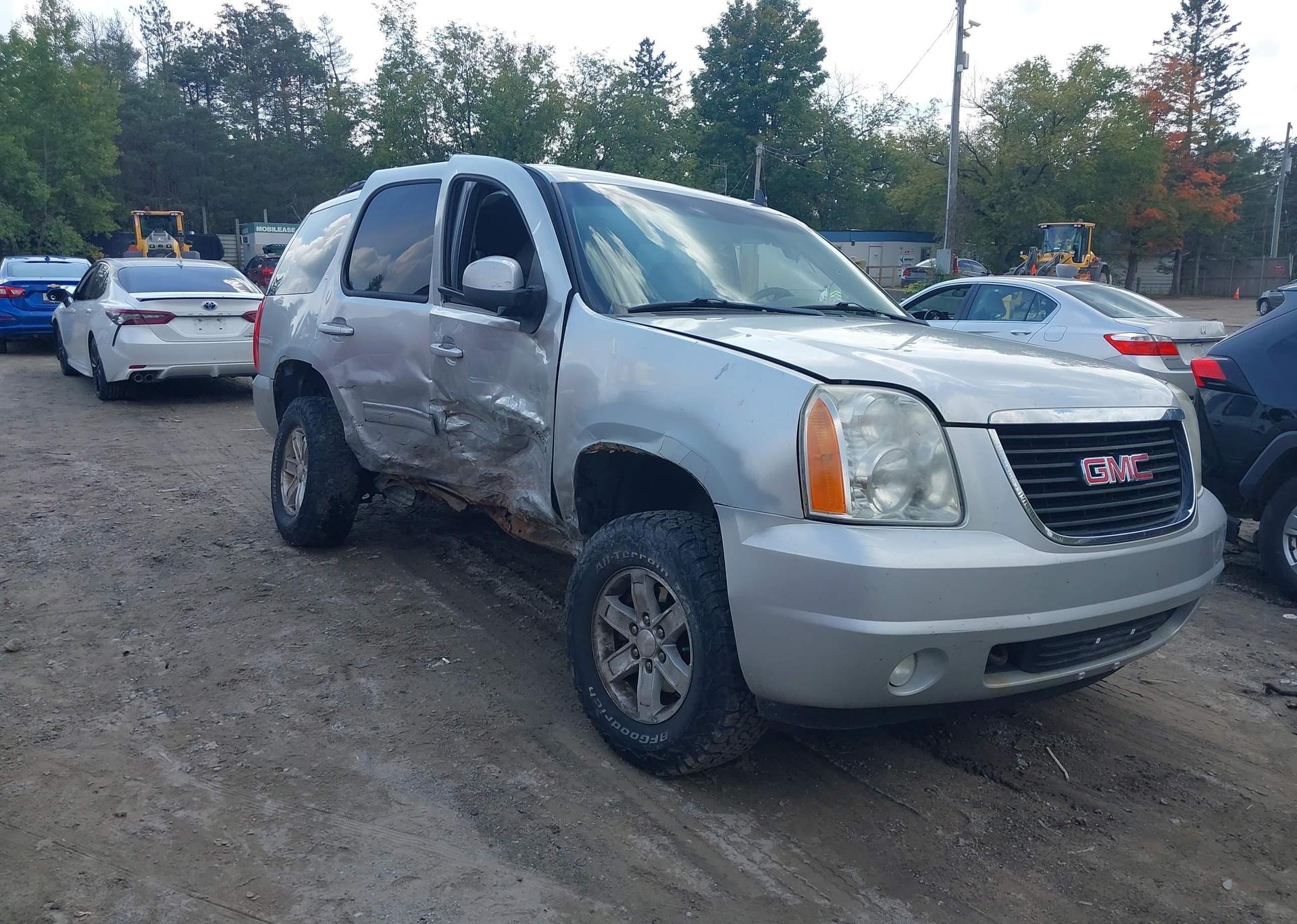 2012 GMC YUKON SLT