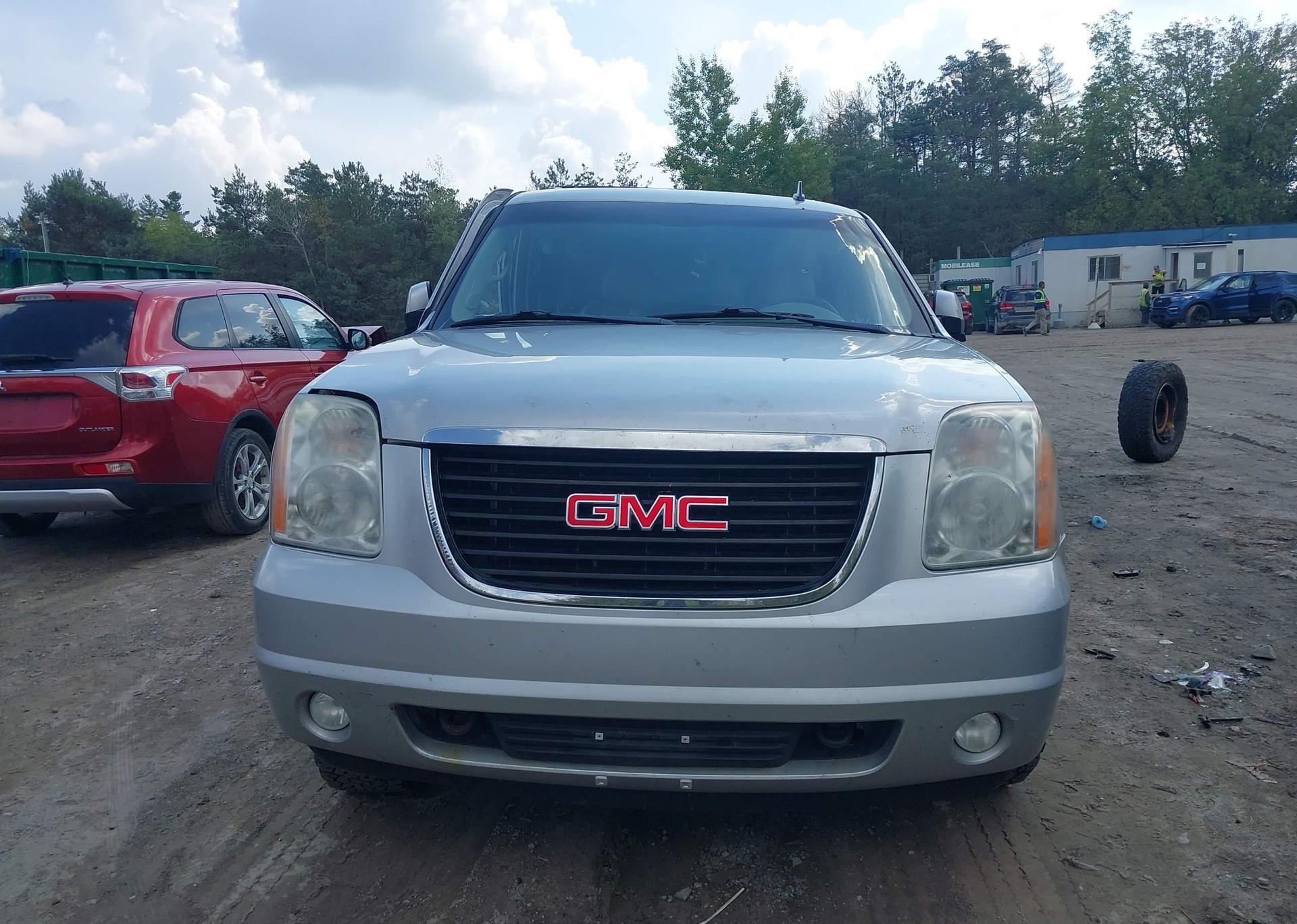 2012 GMC YUKON SLT